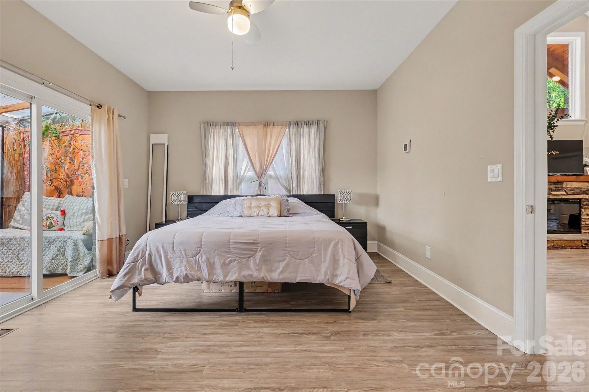 1042 Rosewood Drive Property Photo 19