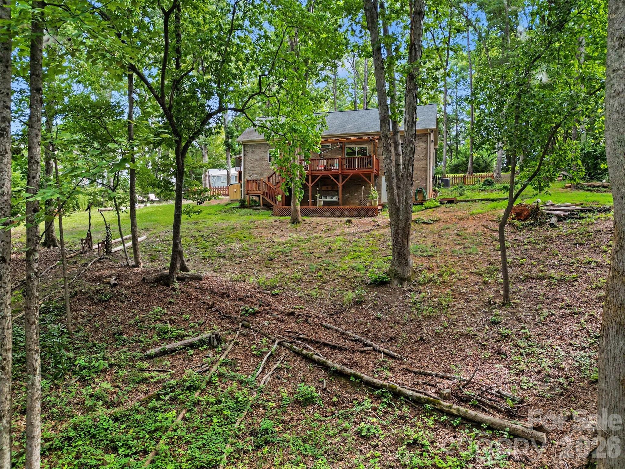 1042 Rosewood Drive Property Photo 38