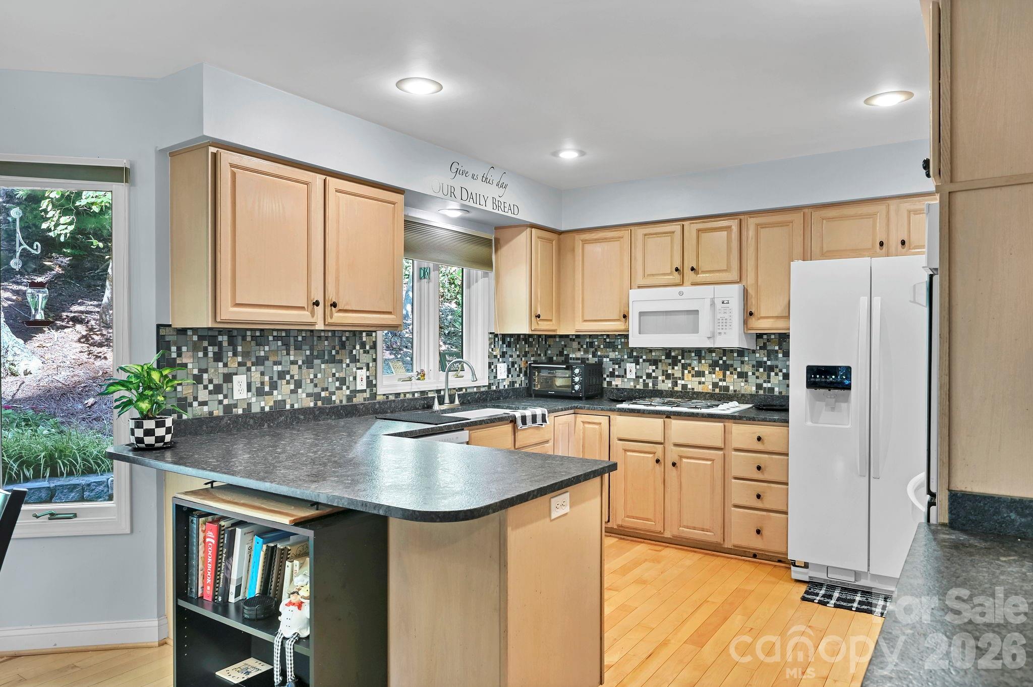 25 Weston Heights Drive Property Photo 13