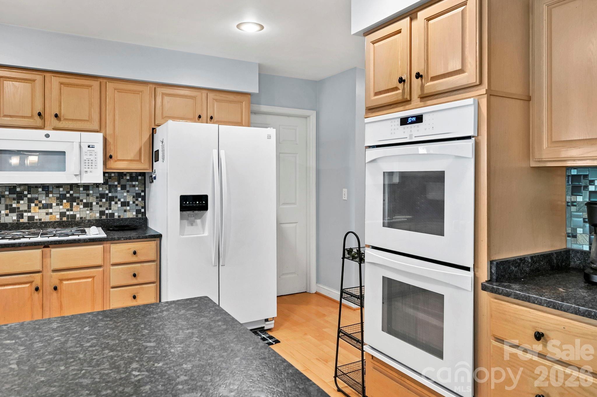 25 Weston Heights Drive Property Photo 14