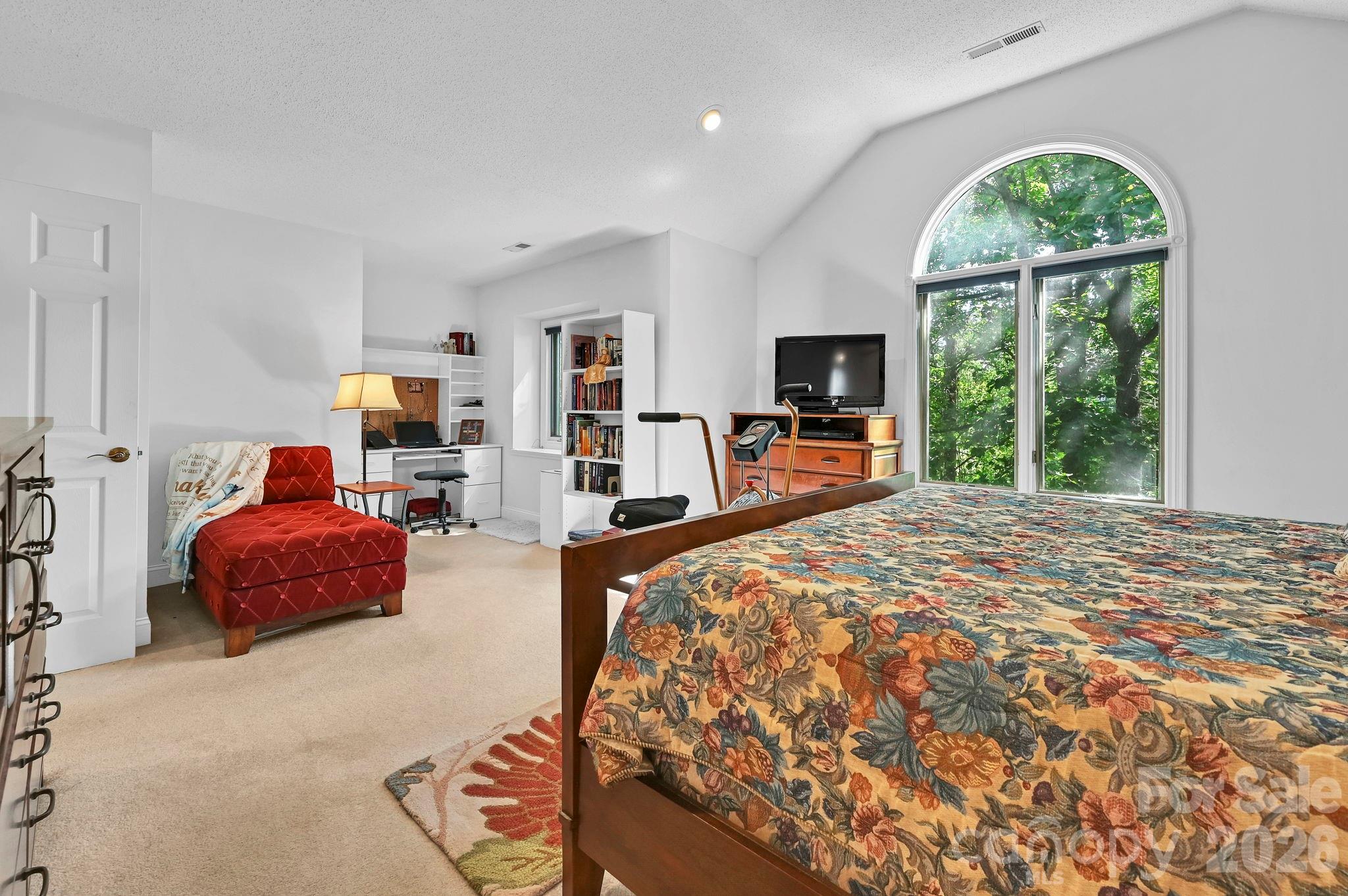 25 Weston Heights Drive Property Photo 20