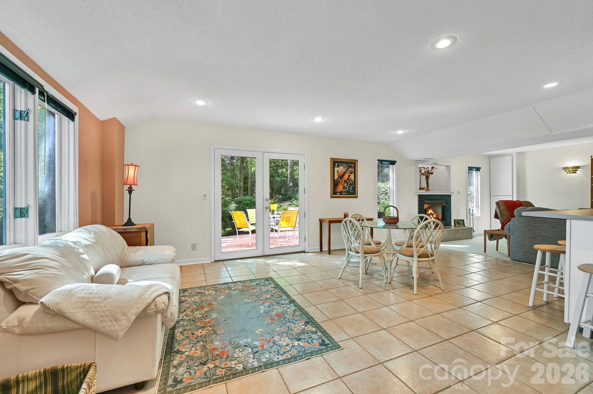 25 Weston Heights Drive Property Photo 27