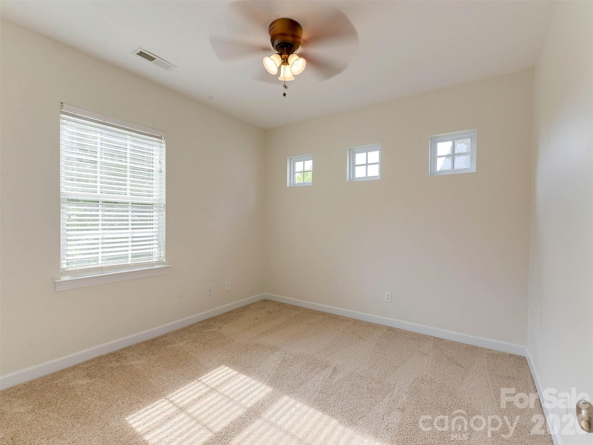 5915 Trailwater Road Property Photo 36