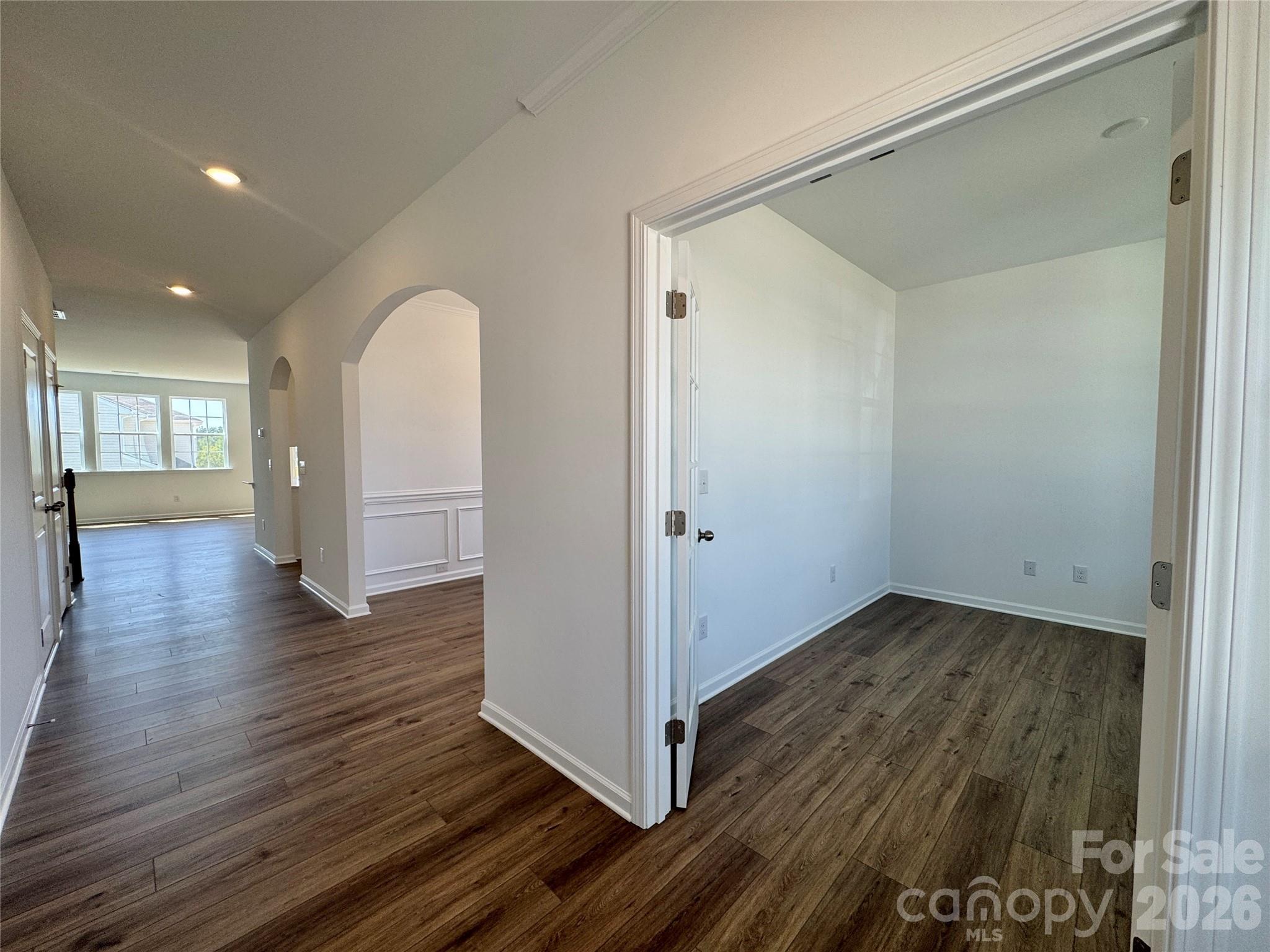1621 Grassy Knoll Trail Property Photo 3