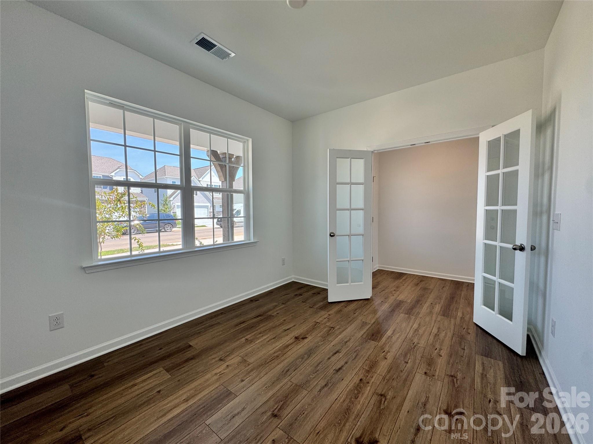 1621 Grassy Knoll Trail Property Photo 4