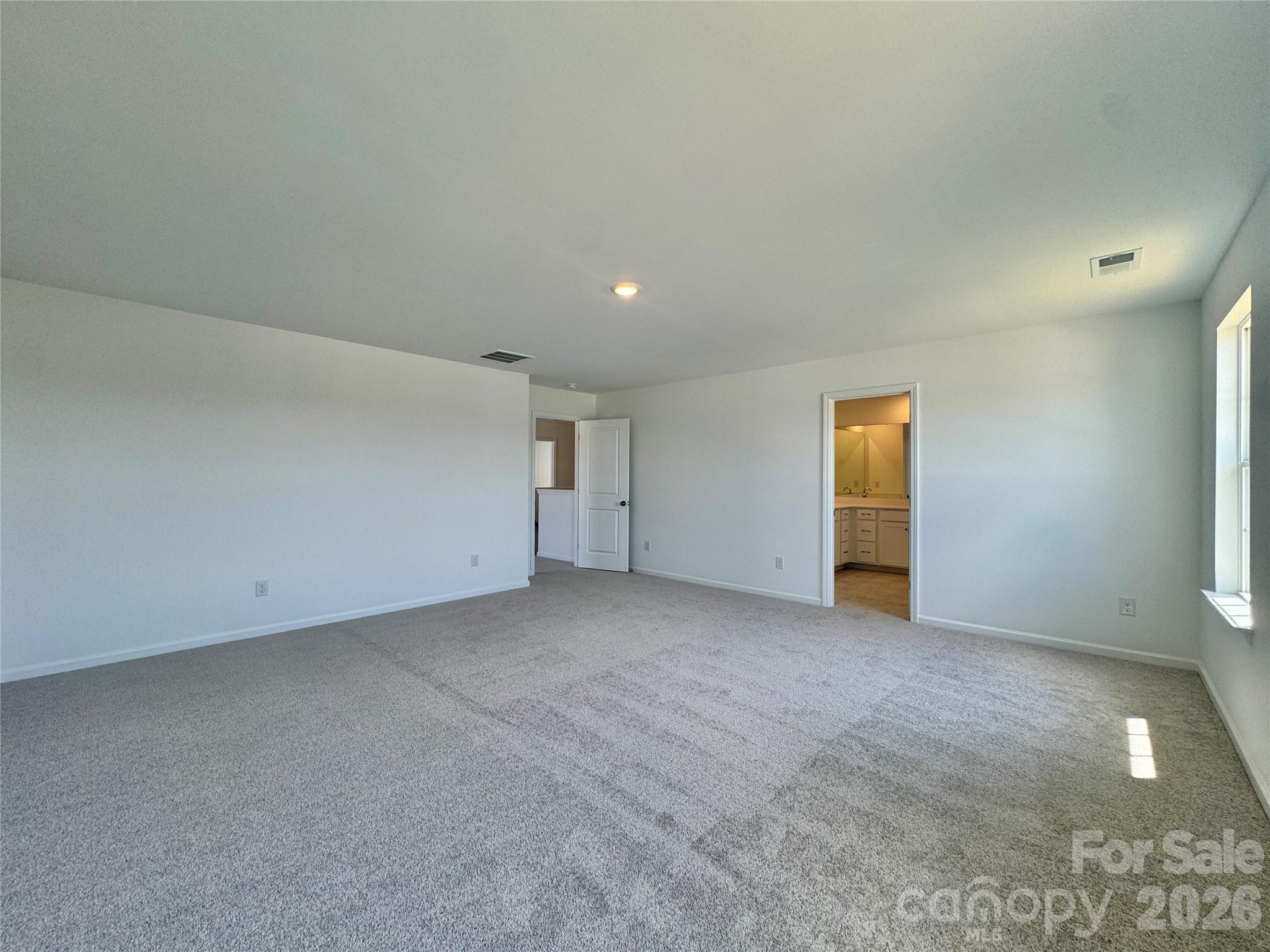 1621 Grassy Knoll Trail Property Photo 11