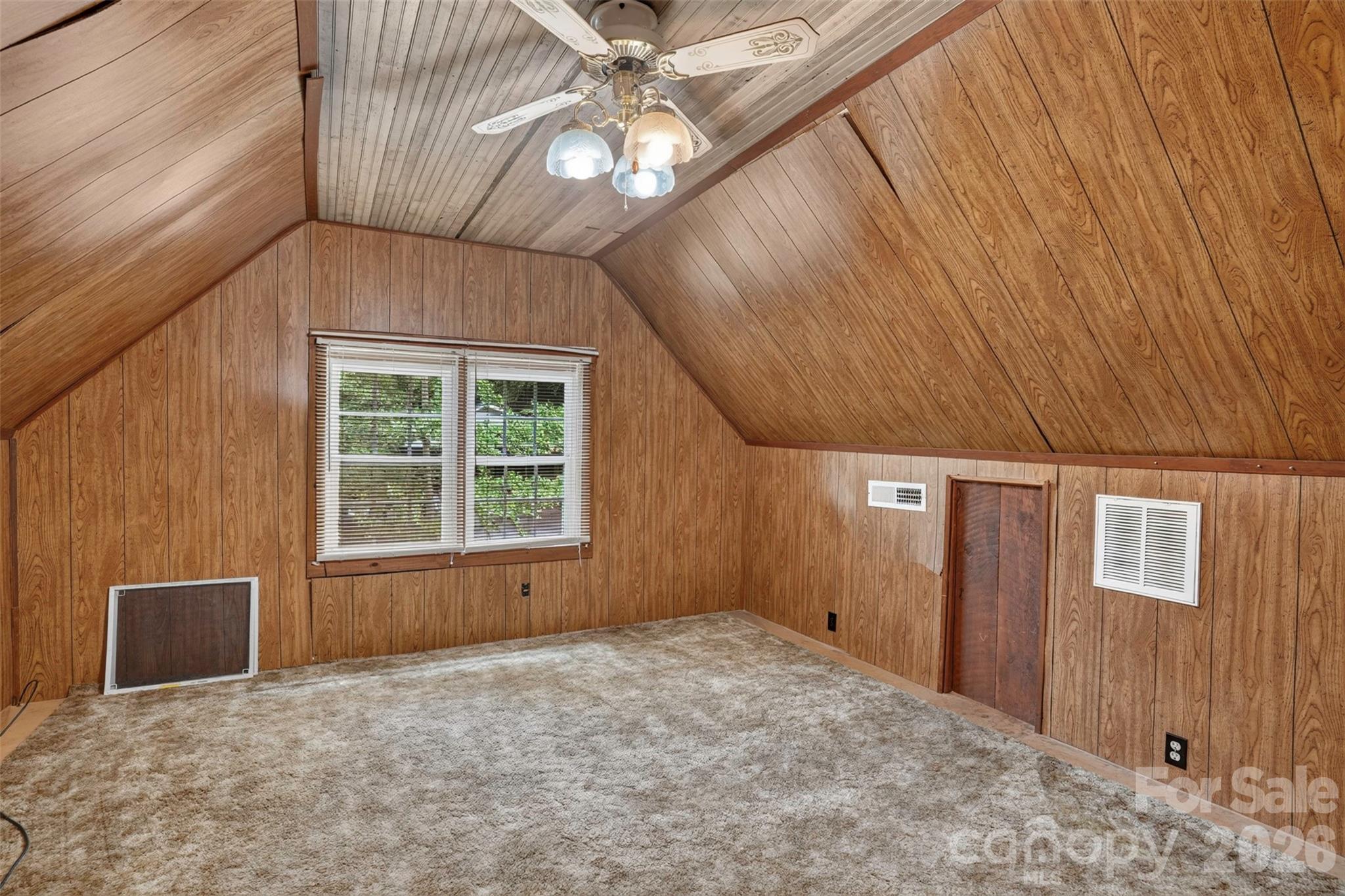 168 Huntley Road Property Photo 19