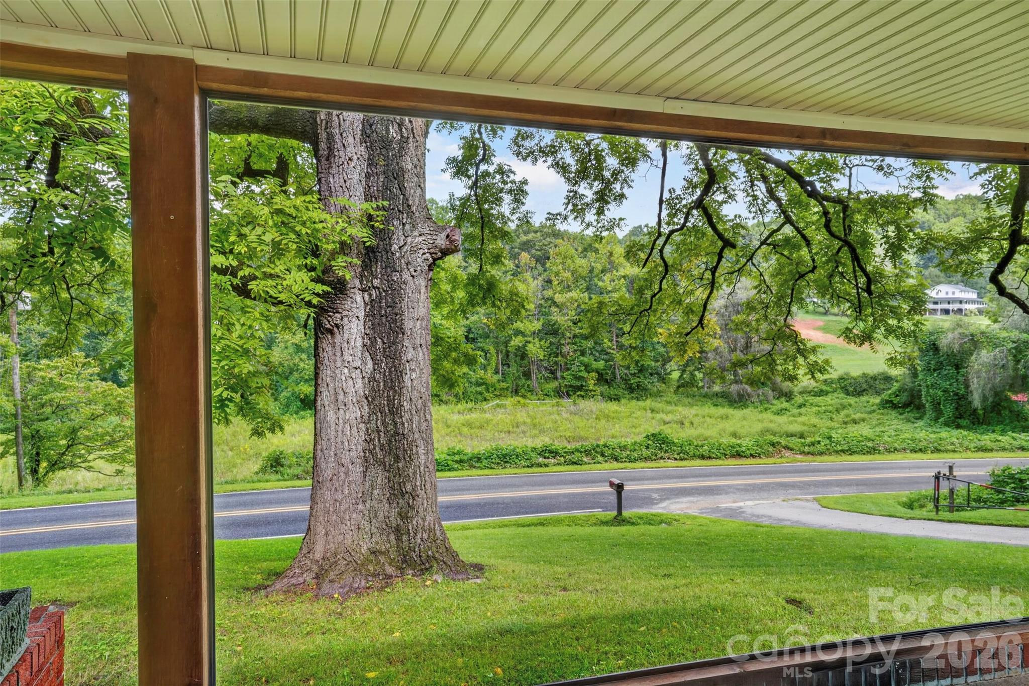 168 Huntley Road Property Photo 23