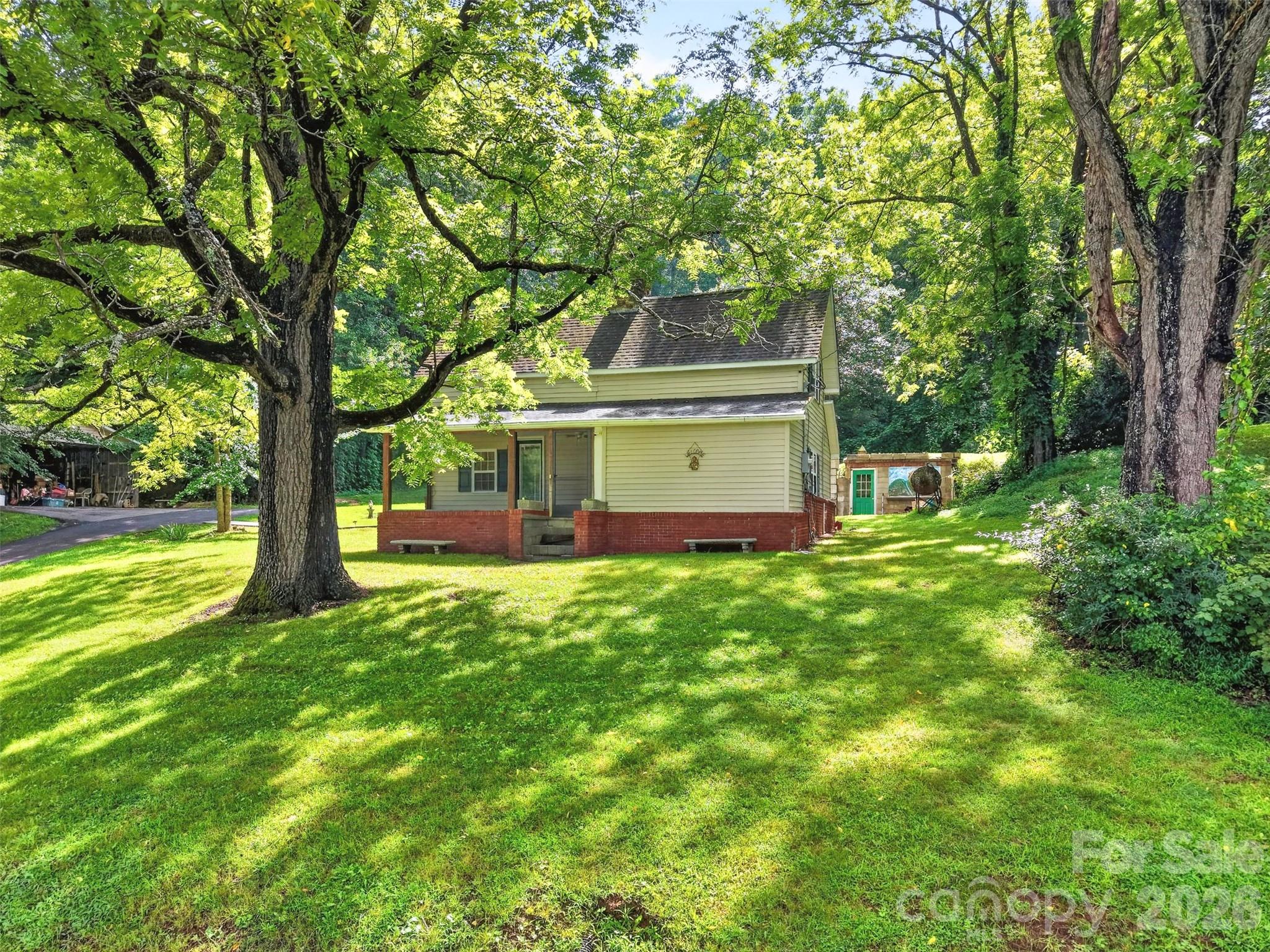 168 Huntley Road Property Photo 27