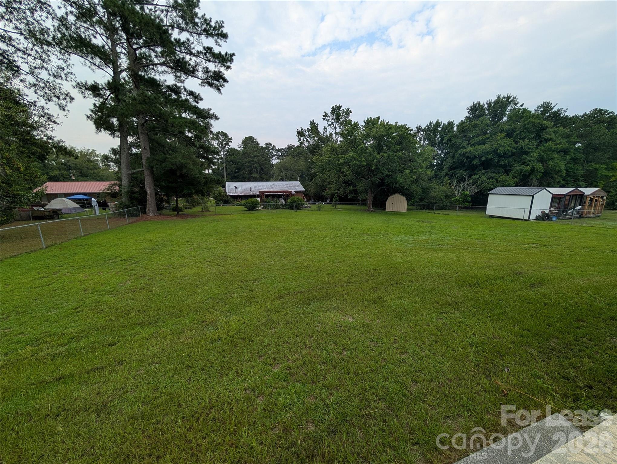 702 Dogwood Lane Property Photo 8