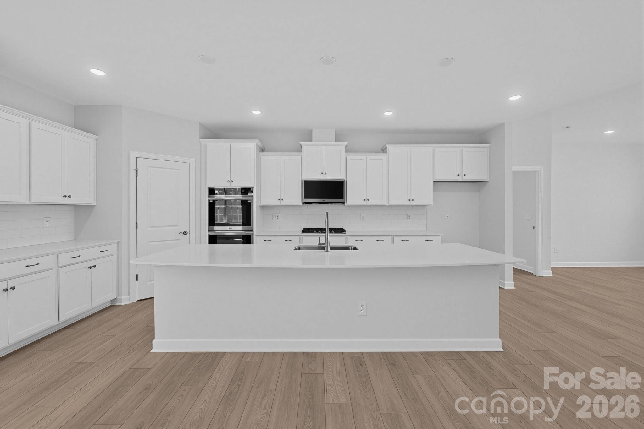 5333 Redbud Road 16 Property Photo 11