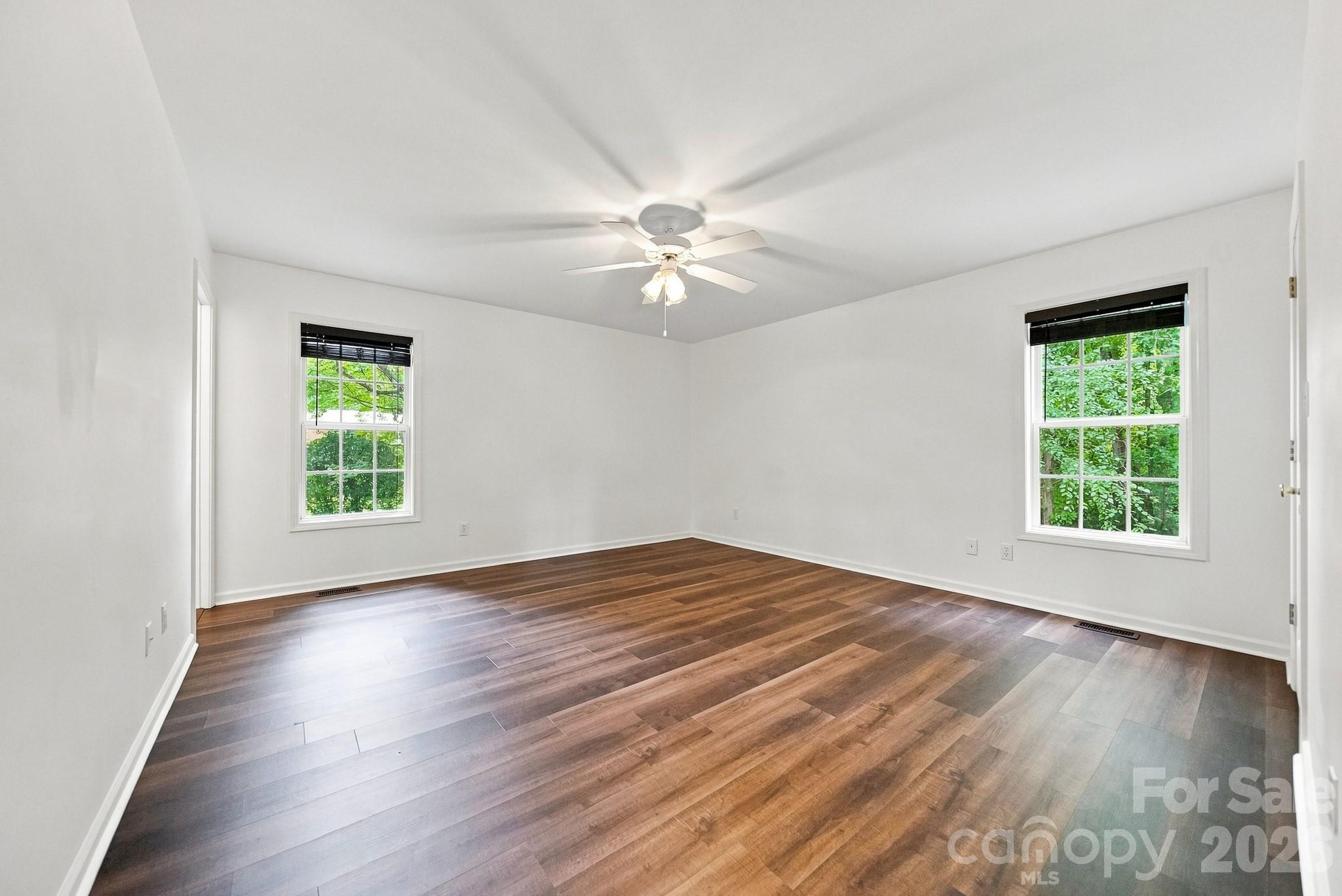 220 5th Street Property Photo 11