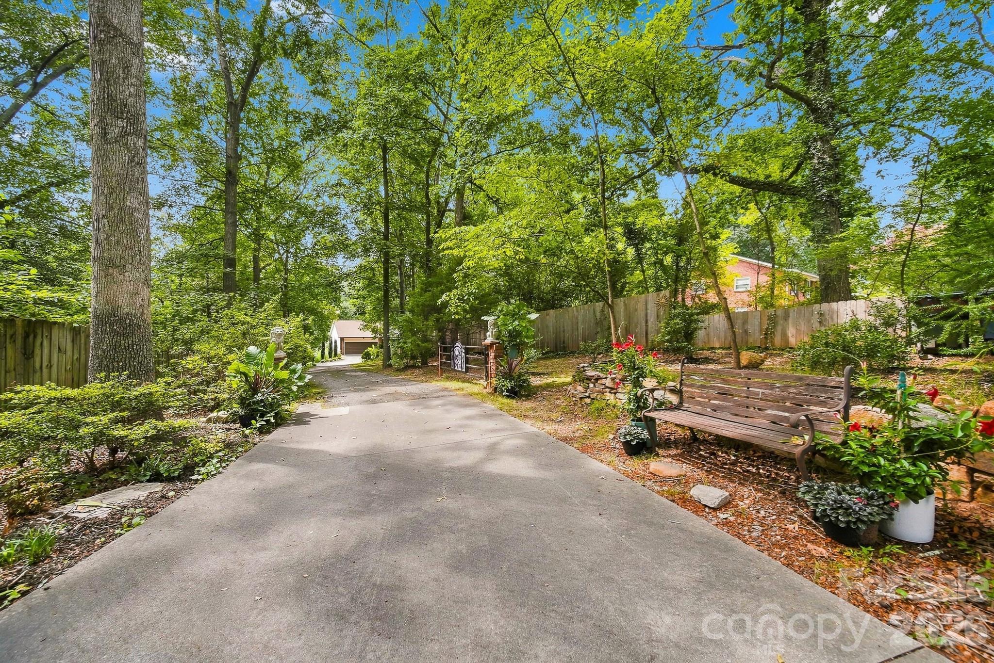 220 5th Street Property Photo 18