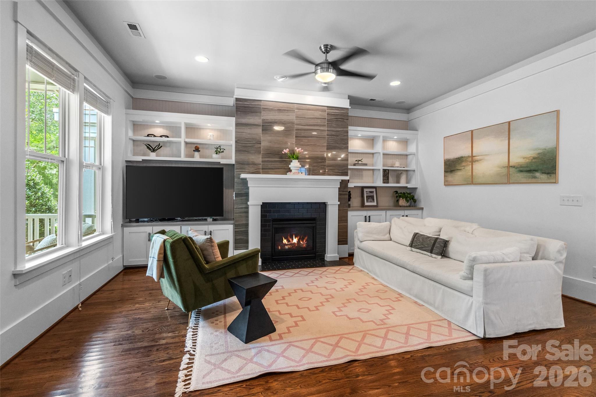 9236 Creekside Park Road Property Photo 6