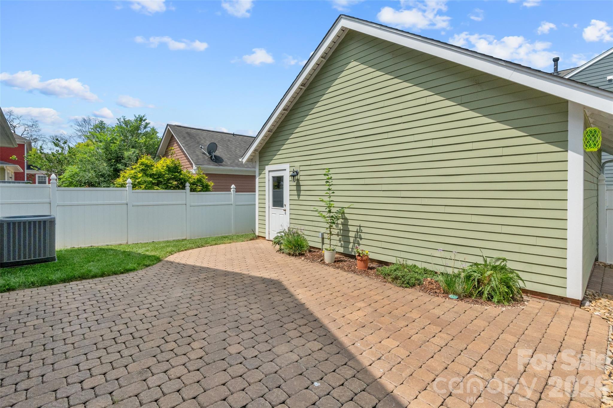 9236 Creekside Park Road Property Photo 34