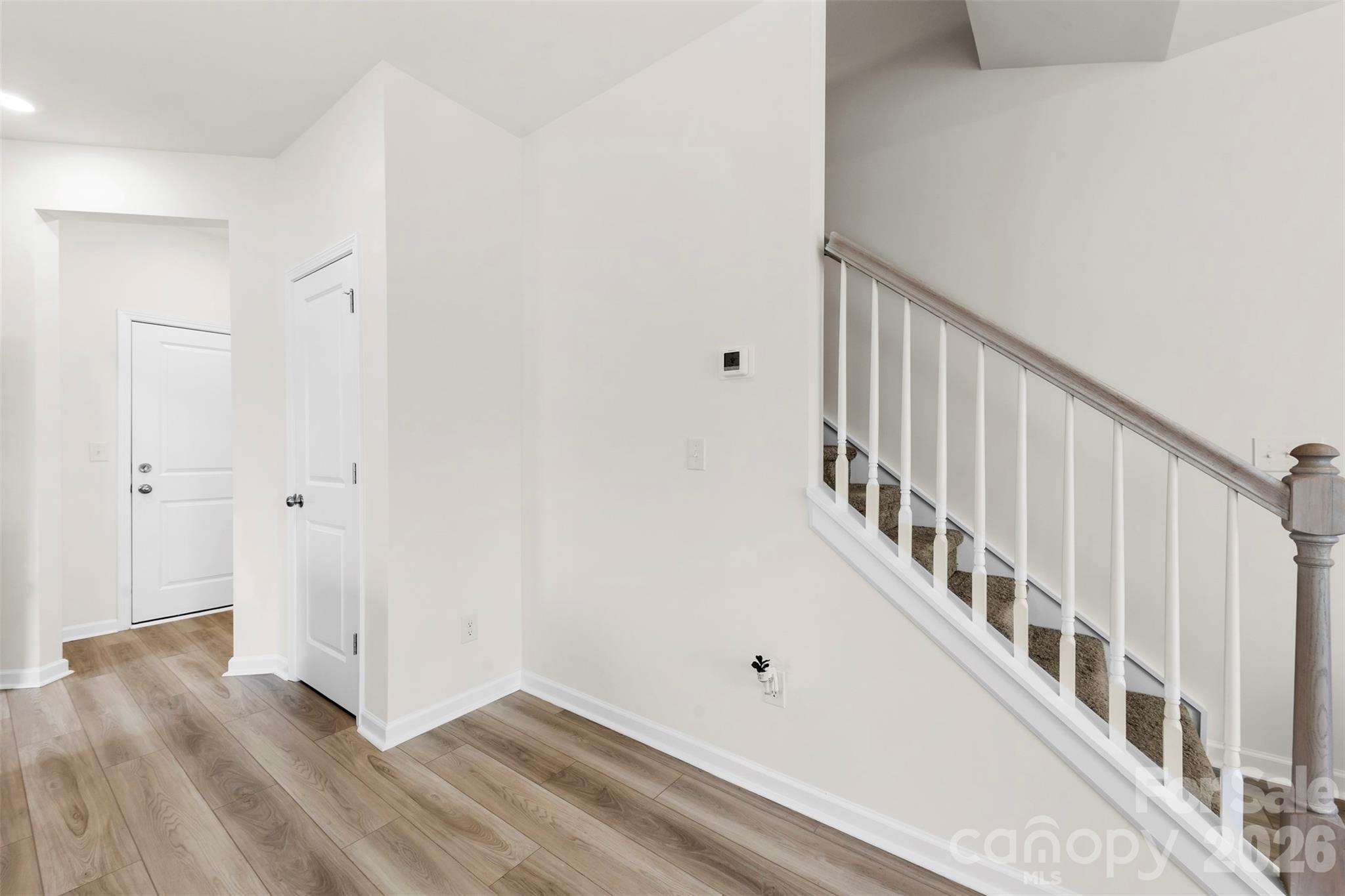 5250 Maynard Hill Drive Property Photo 8