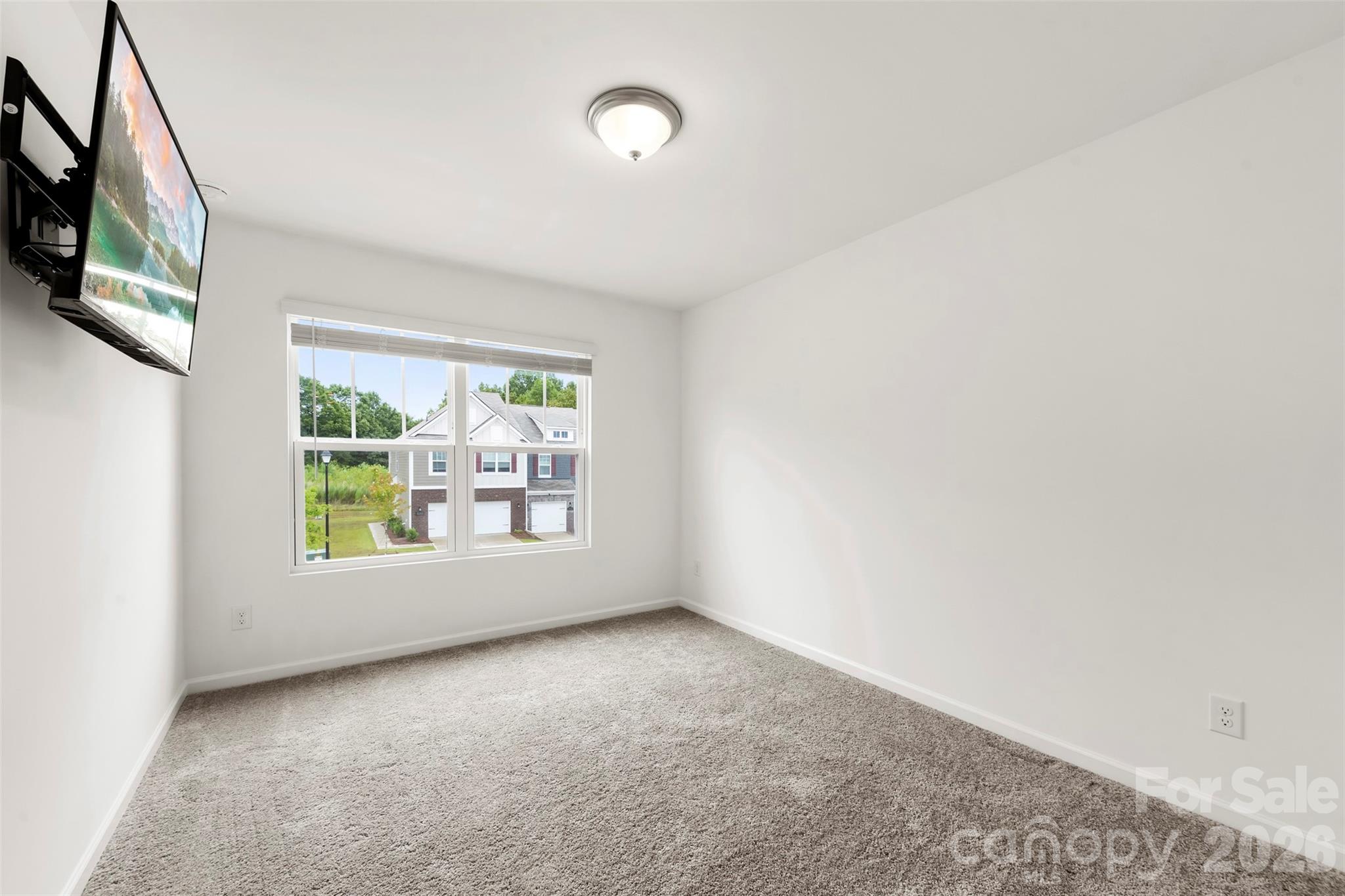 5250 Maynard Hill Drive Property Photo 15