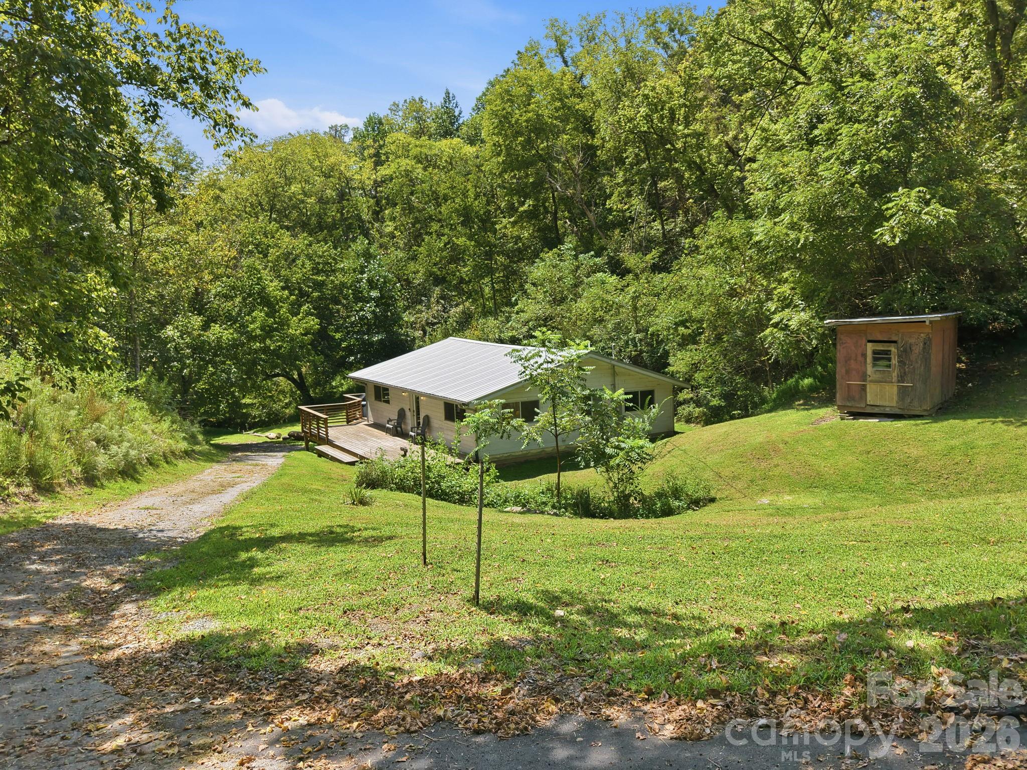 301 Hardwick Branch Road Property Photo 9
