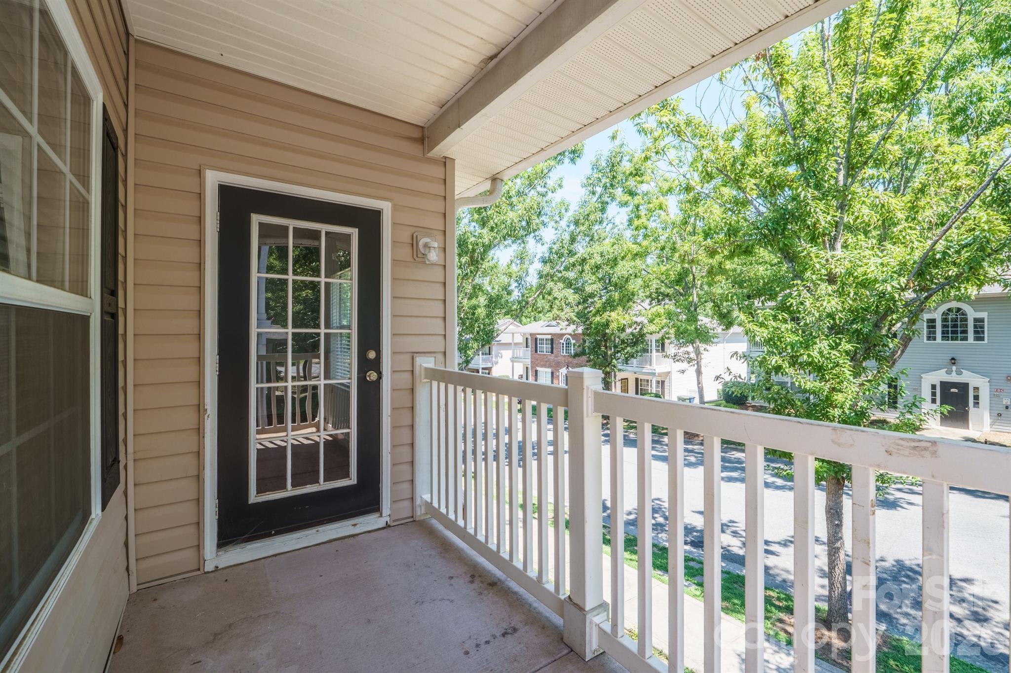 21246 Hickory Street Property Photo 6