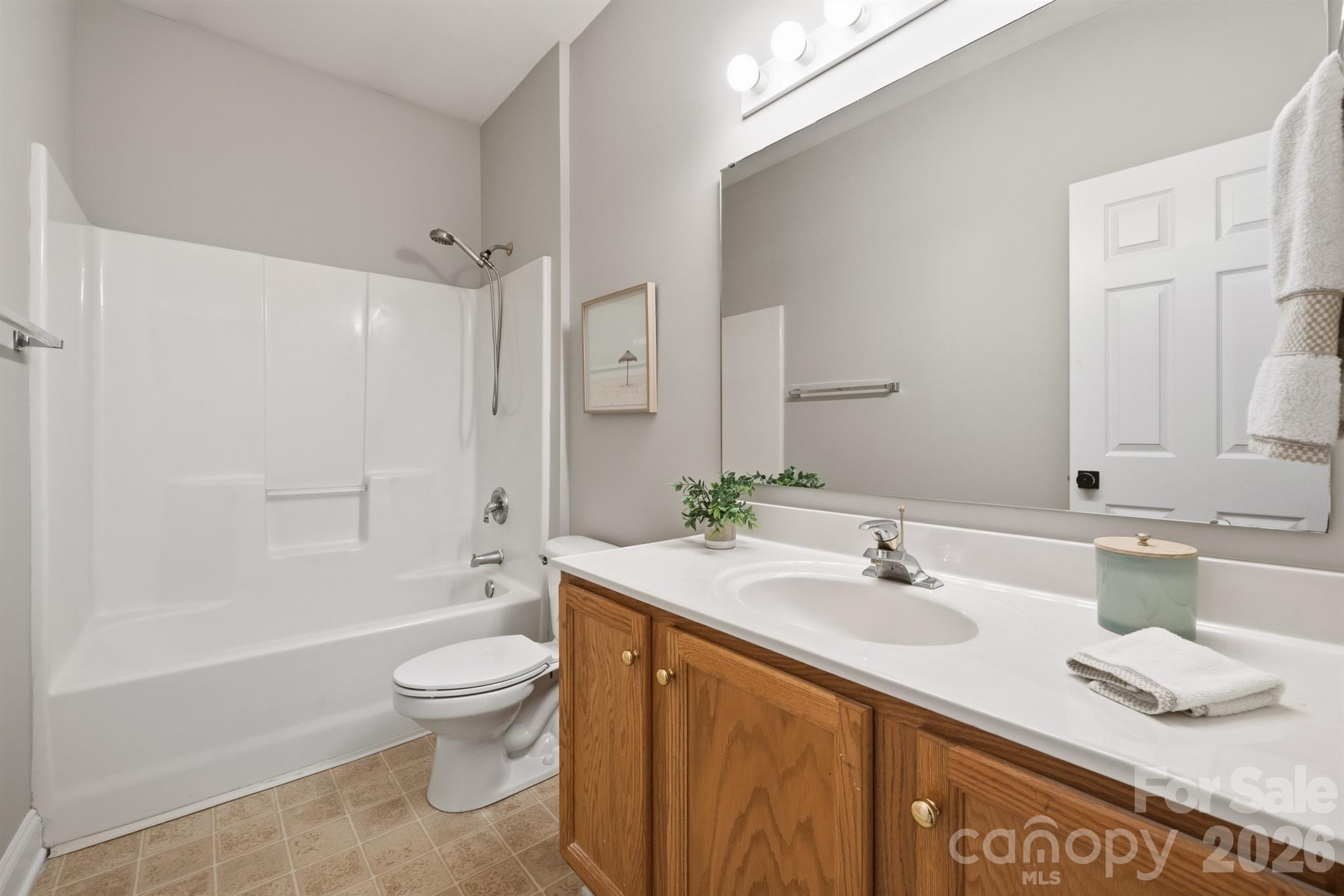 21246 Hickory Street Property Photo 13