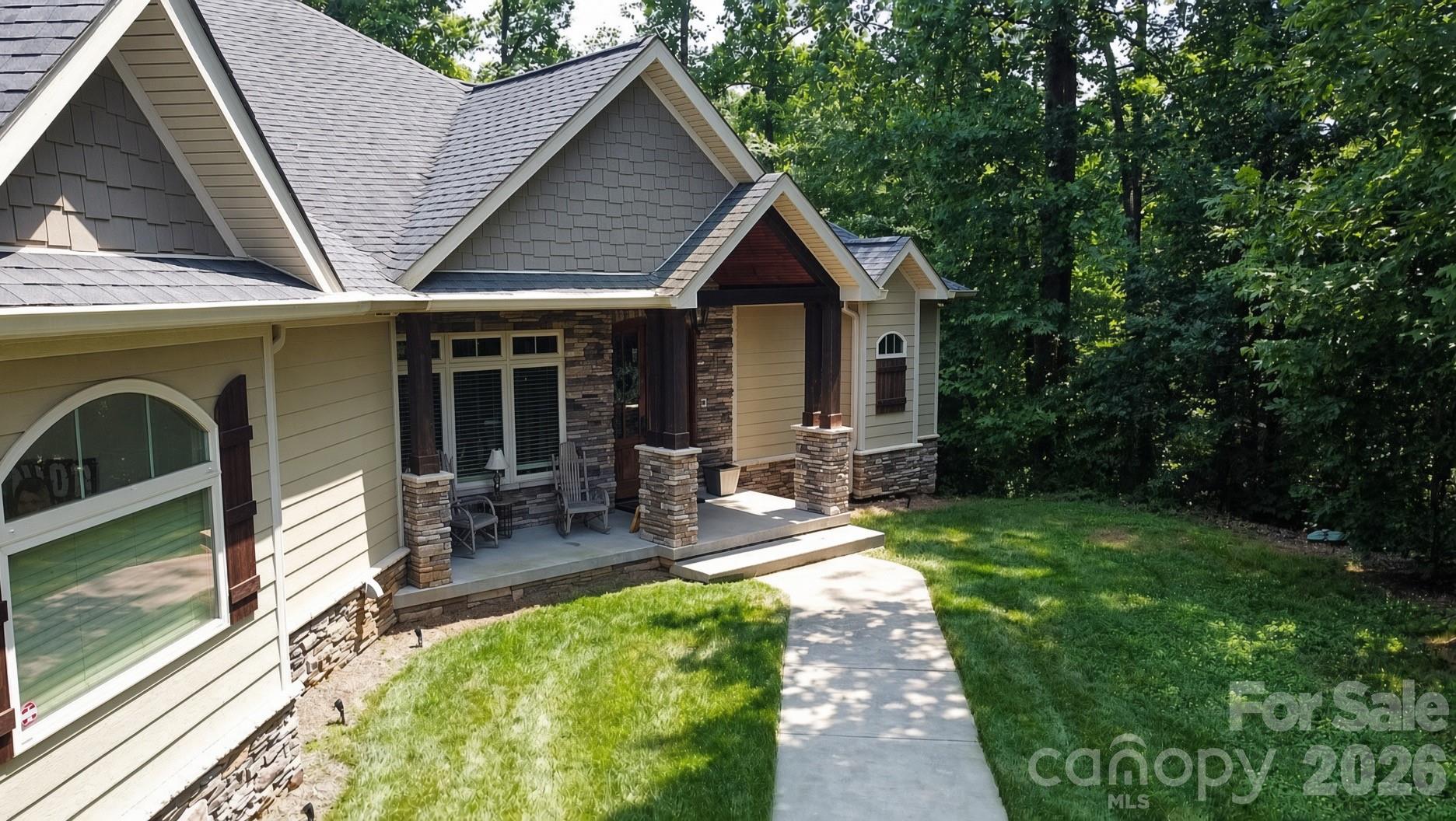 654 N Chipley Ford Road Property Photo 2