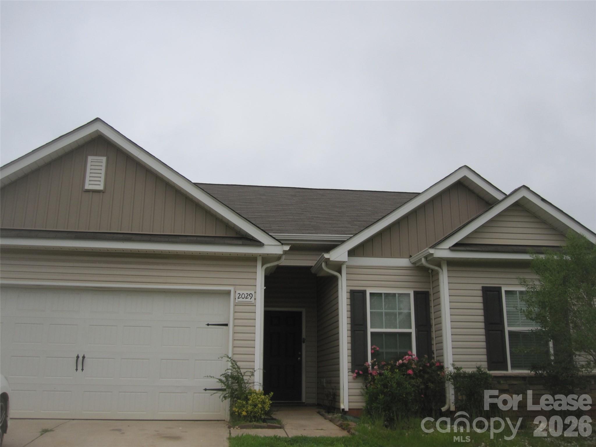 2029 Lanza Drive Property Photo 1