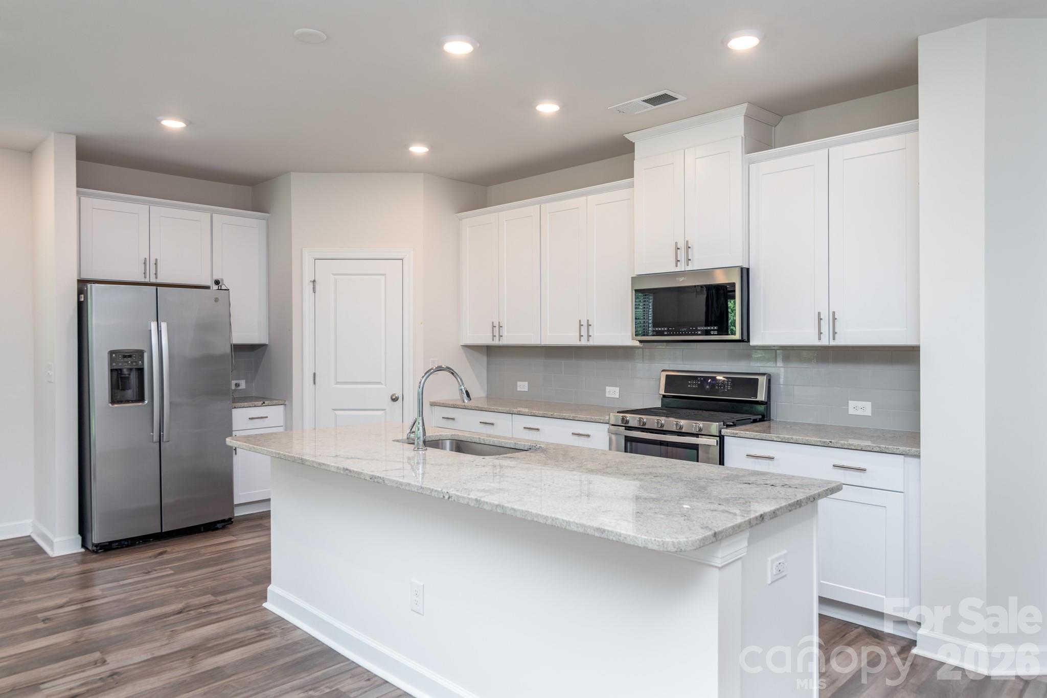 12441 Stoneybrook Station Parkway Property Photo 4