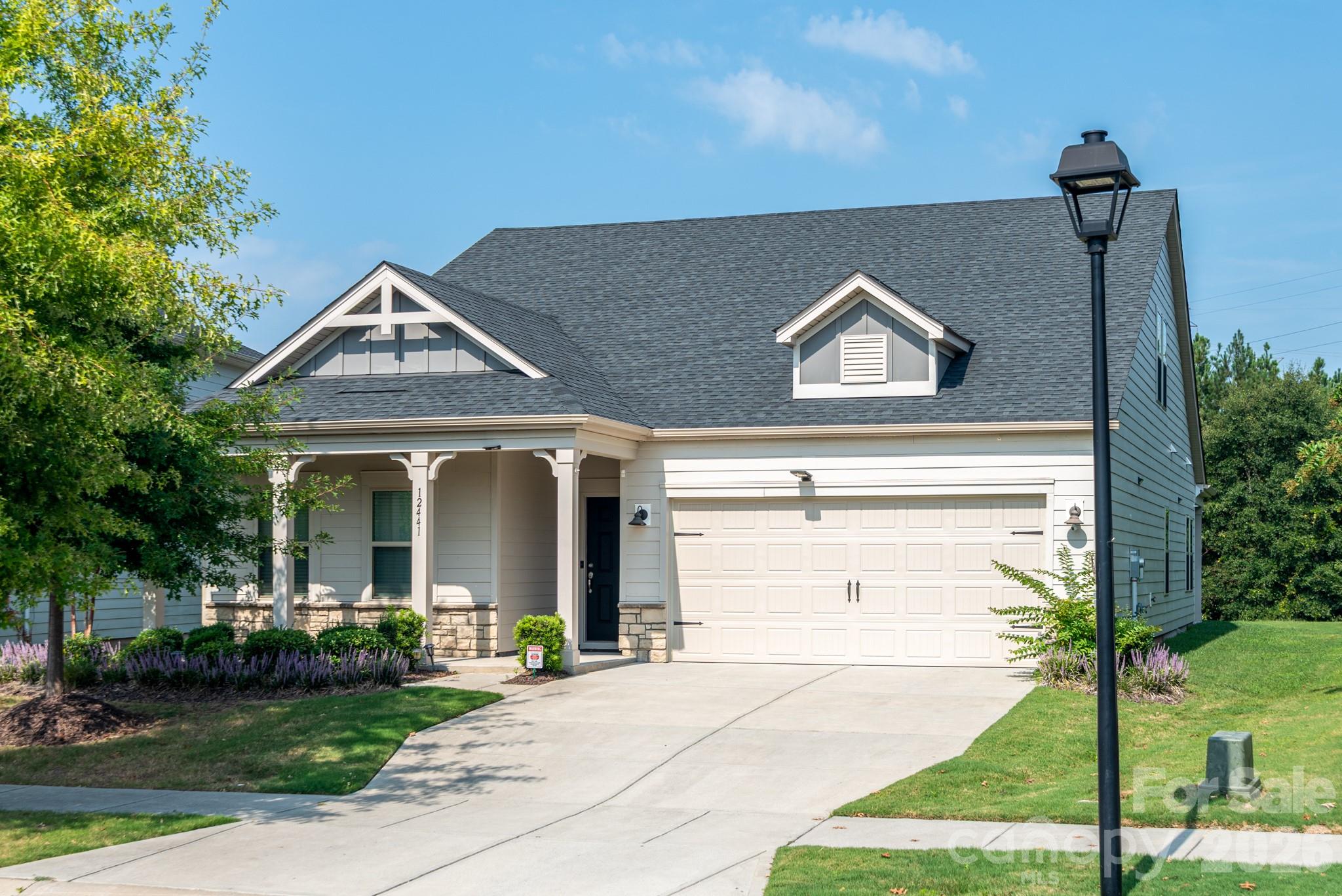 12441 Stoneybrook Station Parkway Property Photo 26