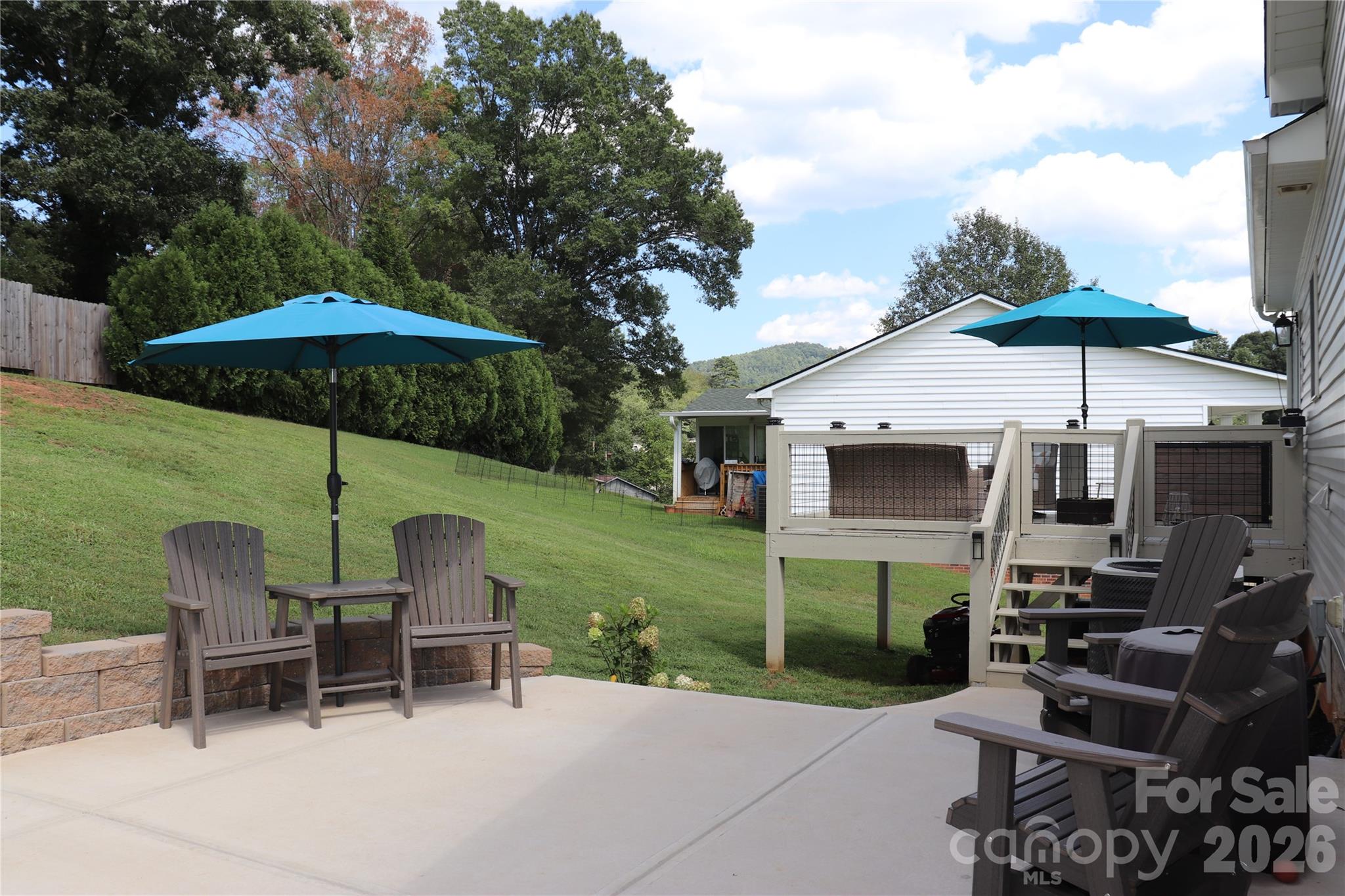 2135 Olde Farm Road 9 Property Photo 5