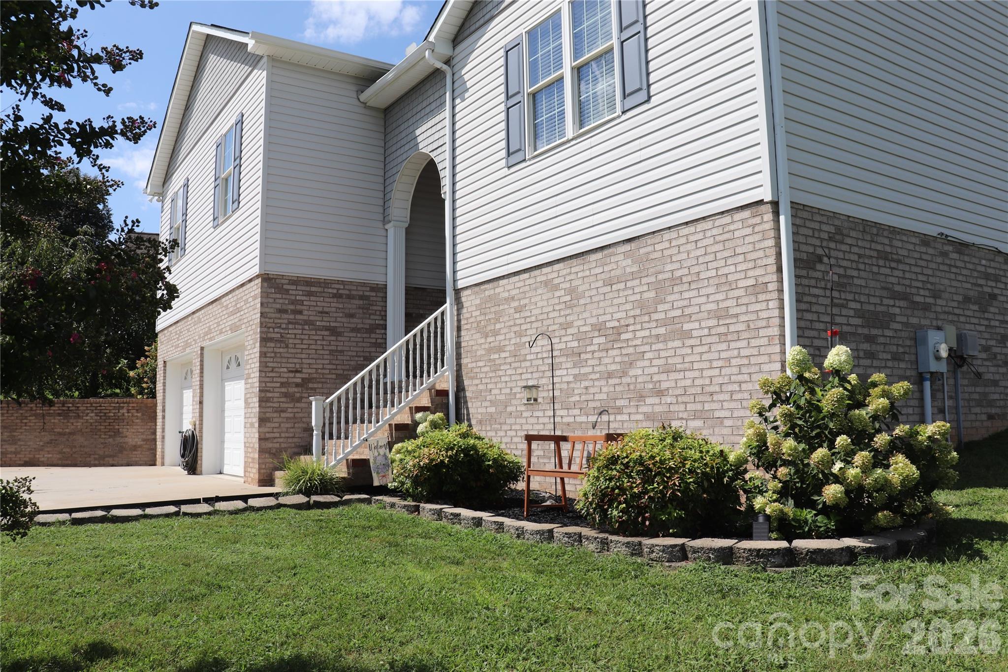 2135 Olde Farm Road 9 Property Photo 8