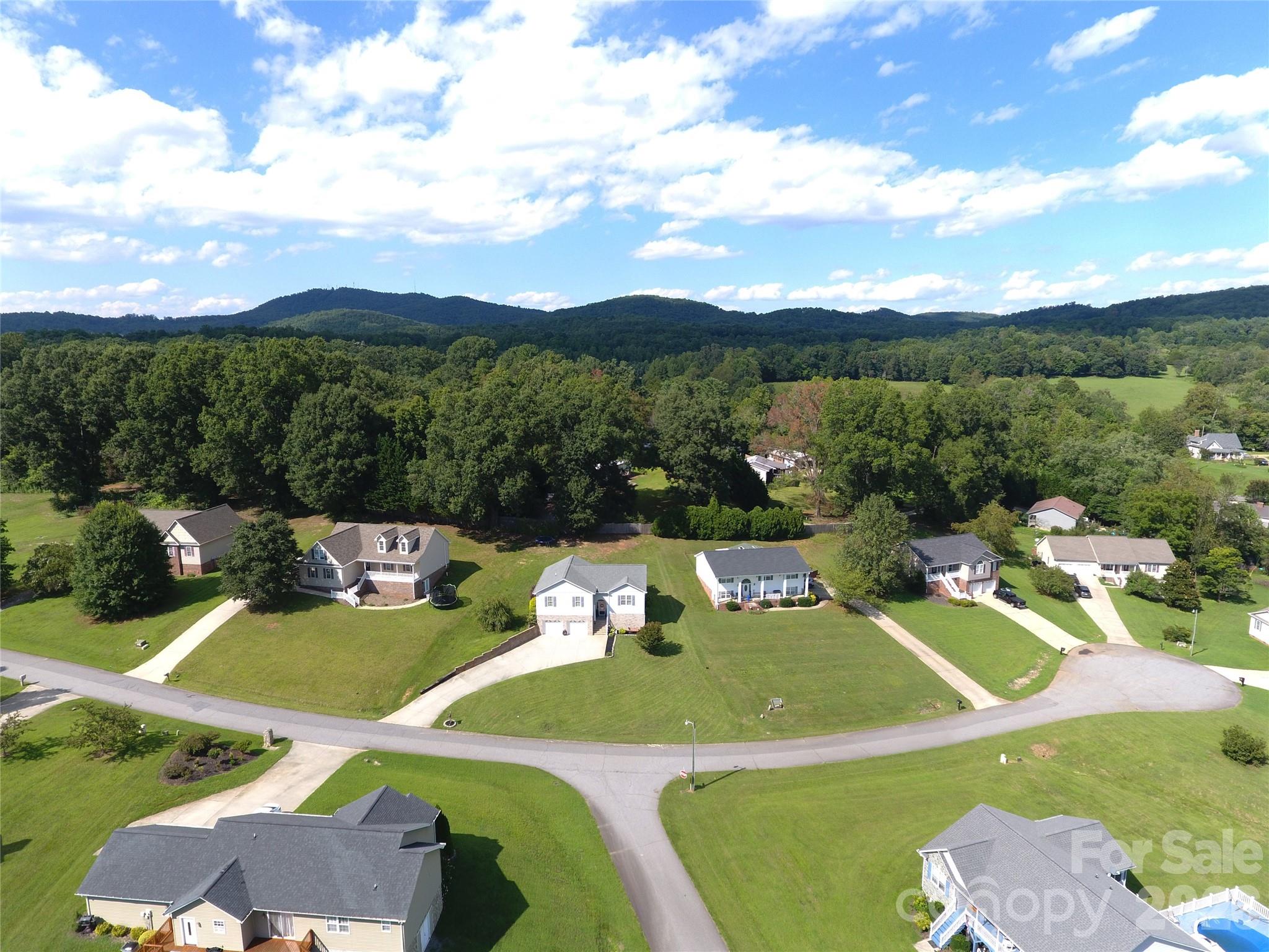 2135 Olde Farm Road 9 Property Photo 44