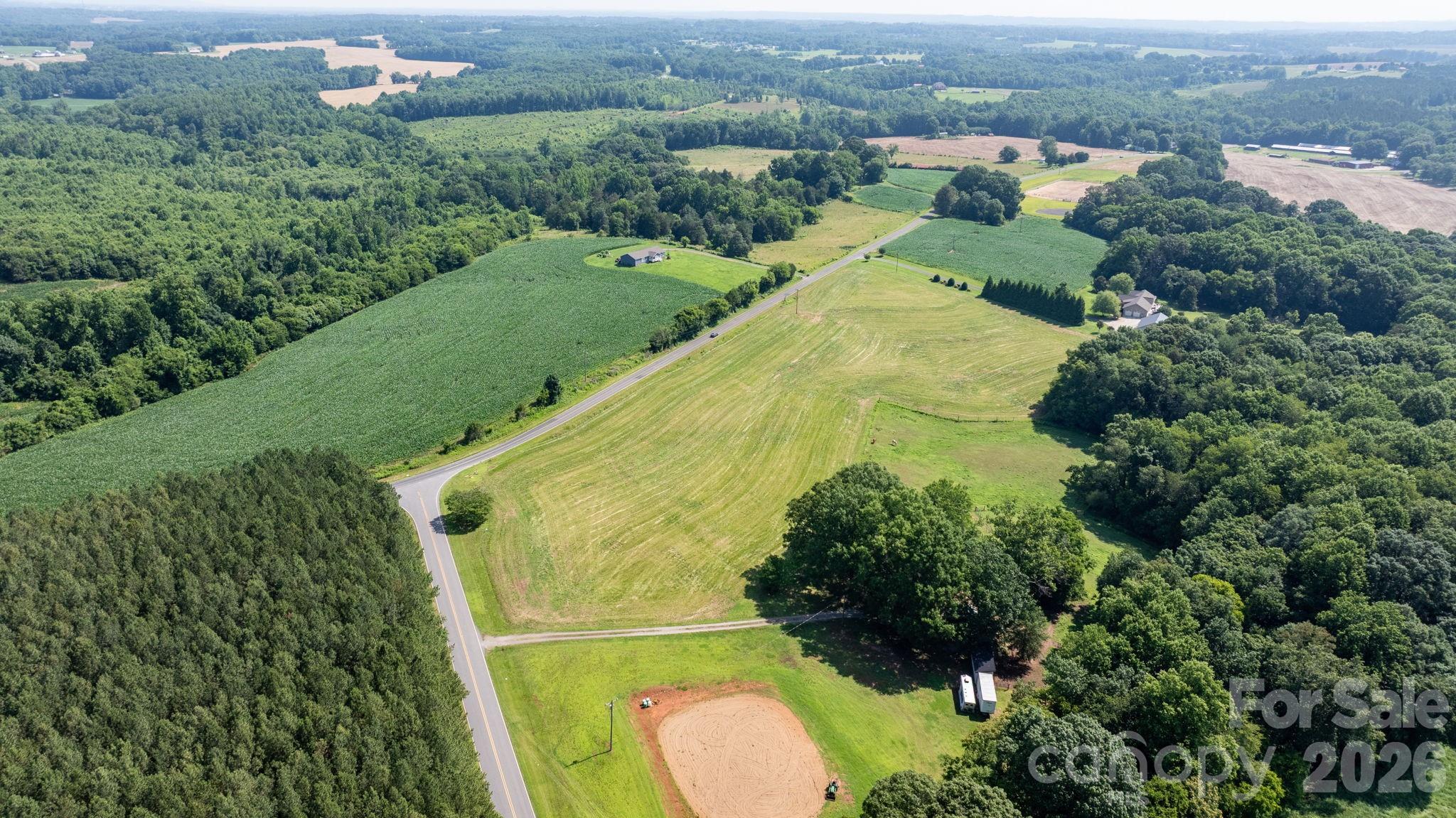 594 Rash Road Property Photo 5