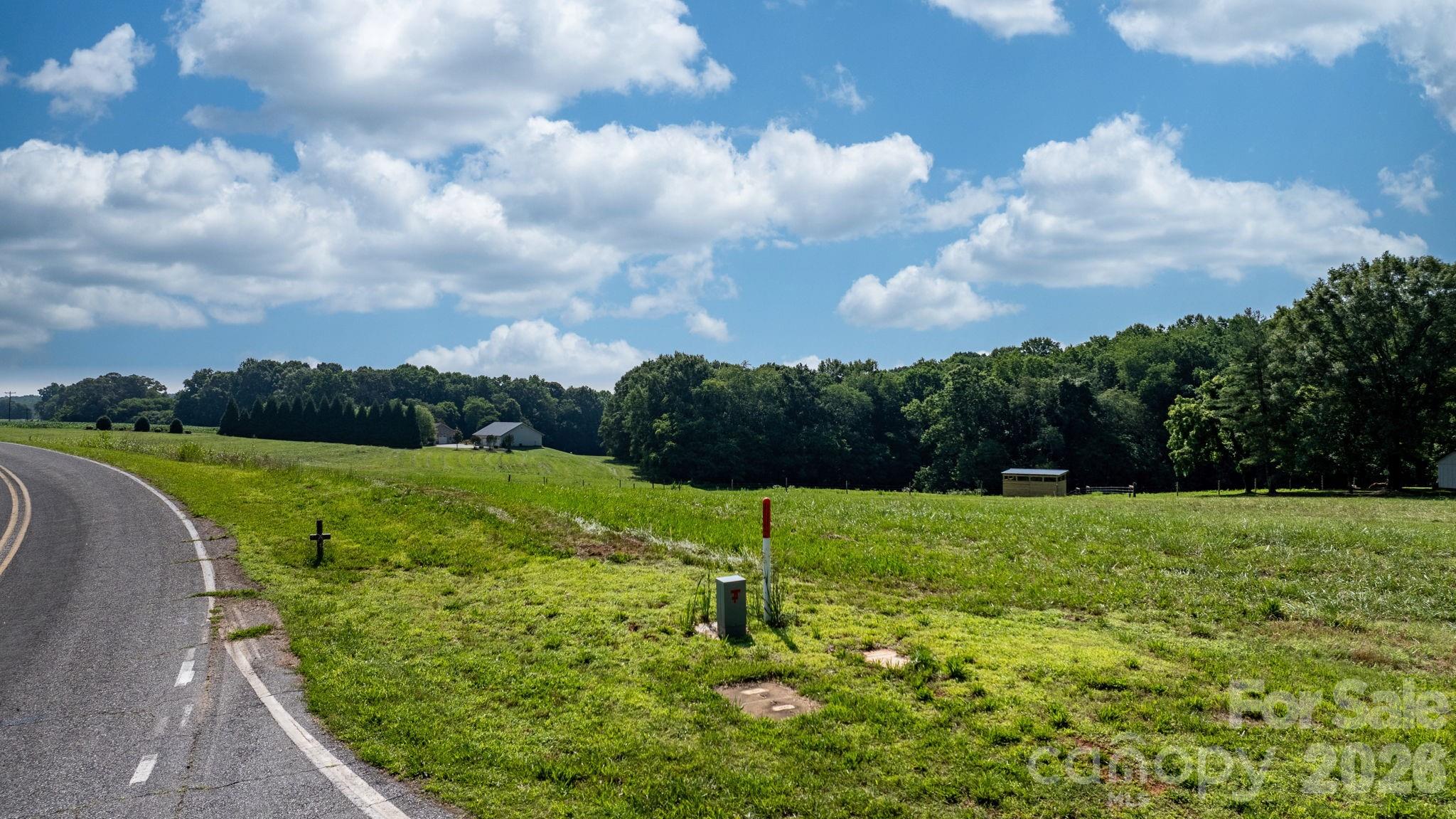 594 Rash Road Property Photo 7