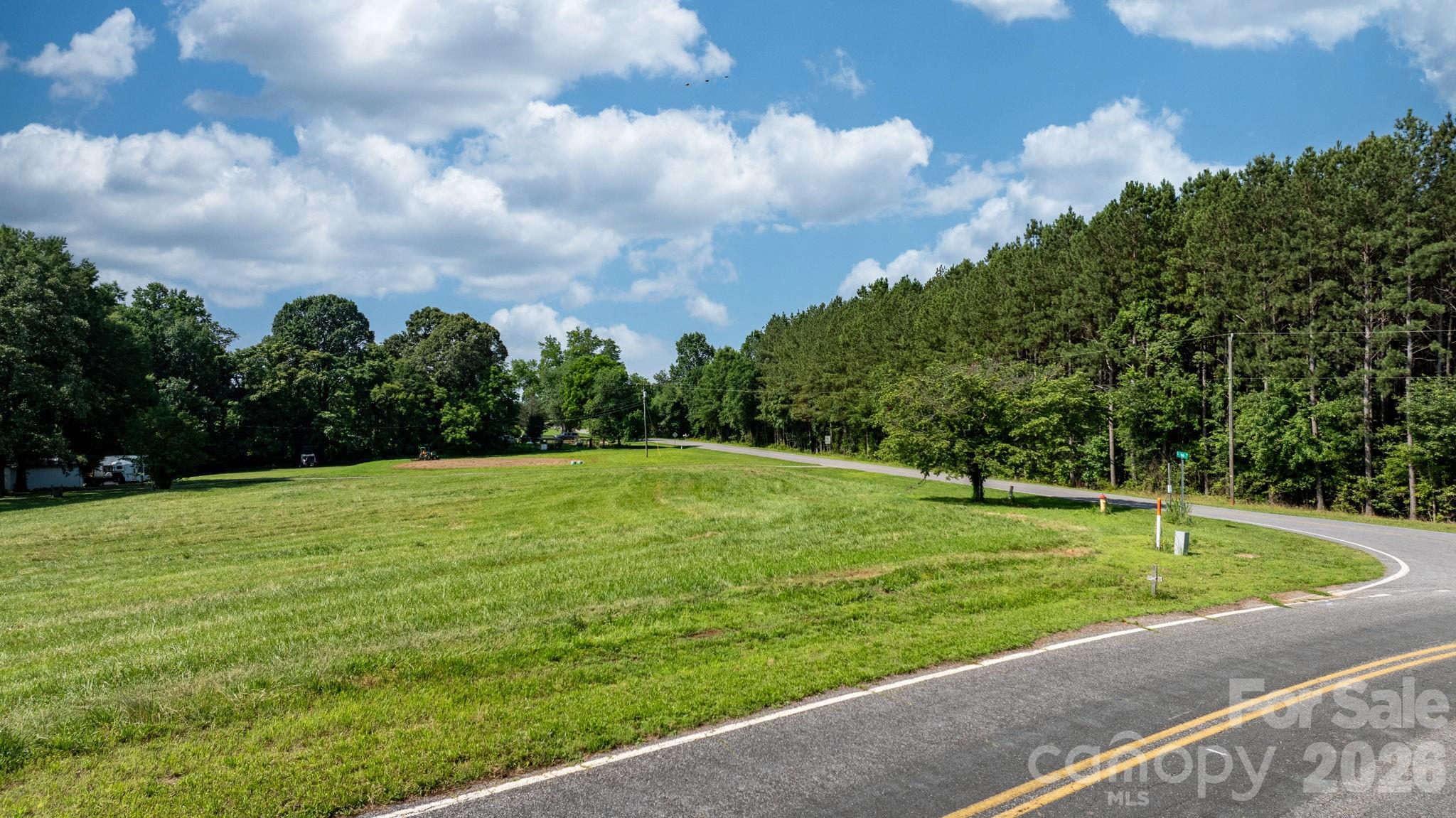 594 Rash Road Property Photo 13