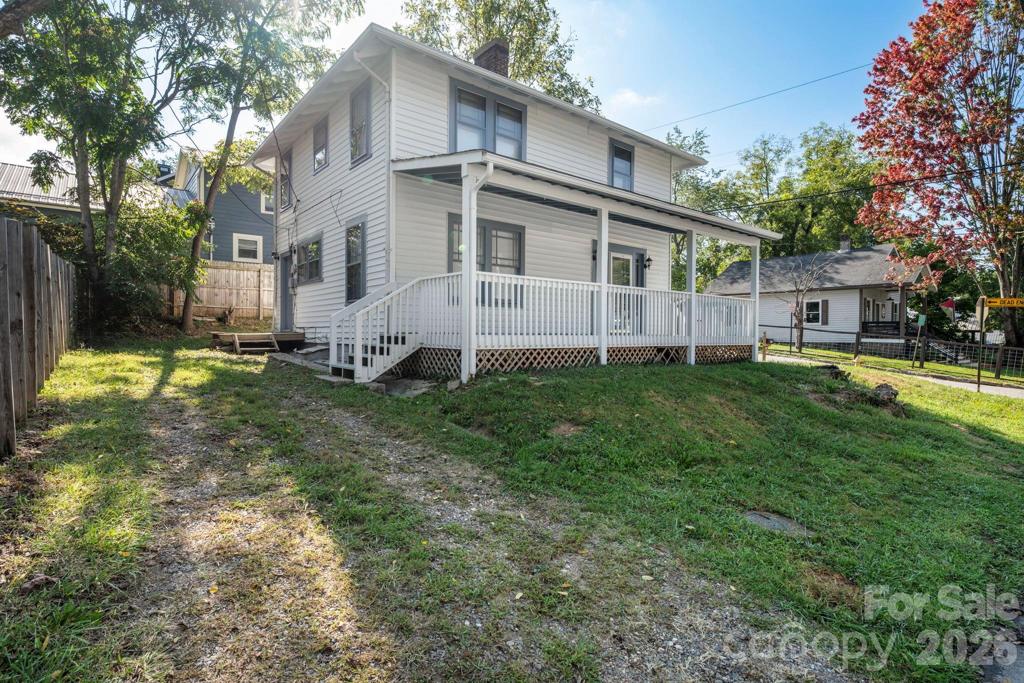 203 Pennsylvania Avenue Property Photo 2