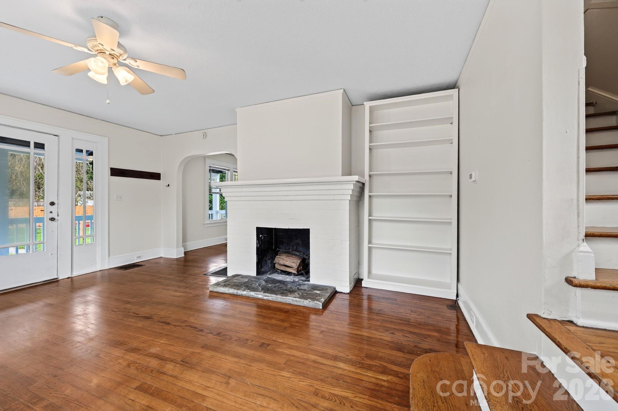 203 Pennsylvania Avenue Property Photo 5