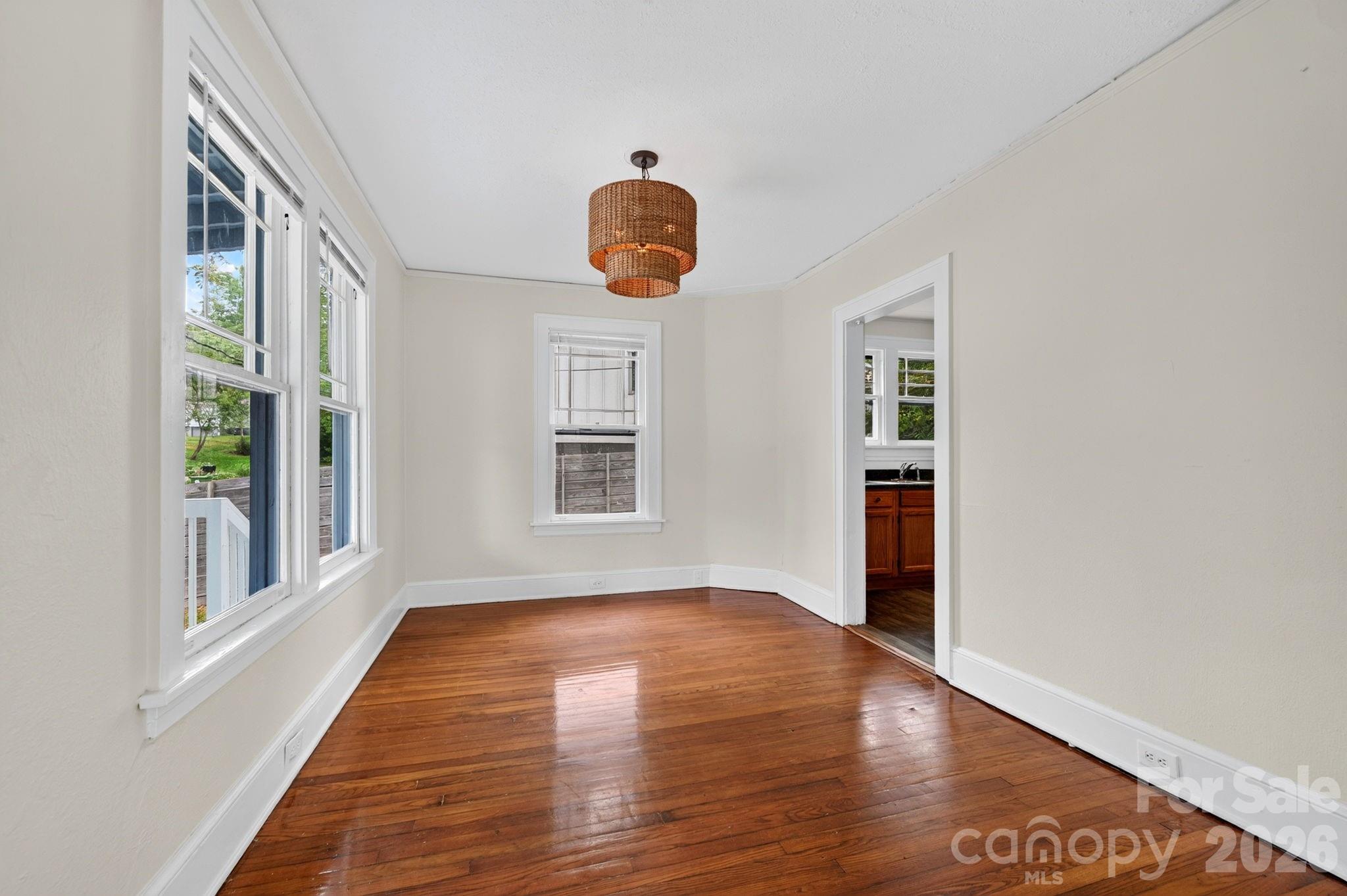 203 Pennsylvania Avenue Property Photo 7