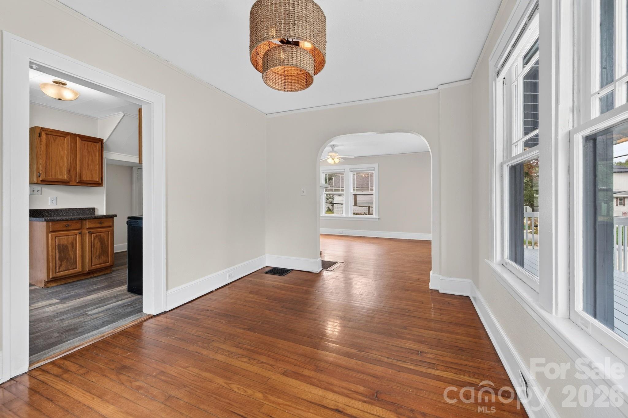 203 Pennsylvania Avenue Property Photo 8