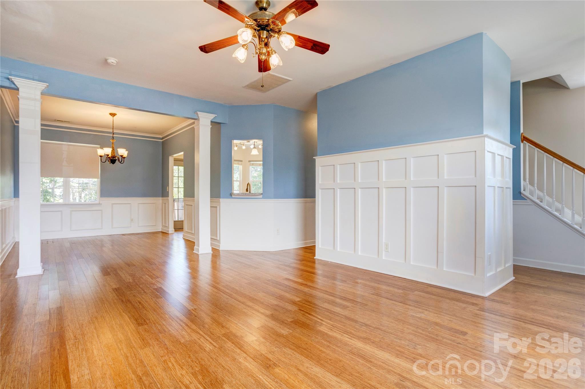 4296 Deacon Court Property Photo 4