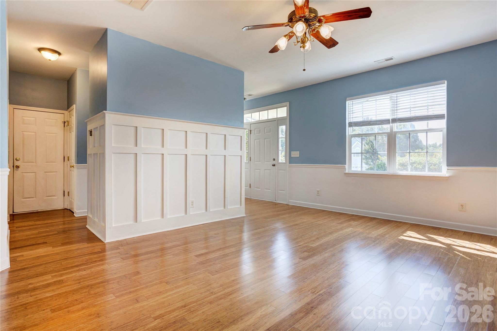 4296 Deacon Court Property Photo 5