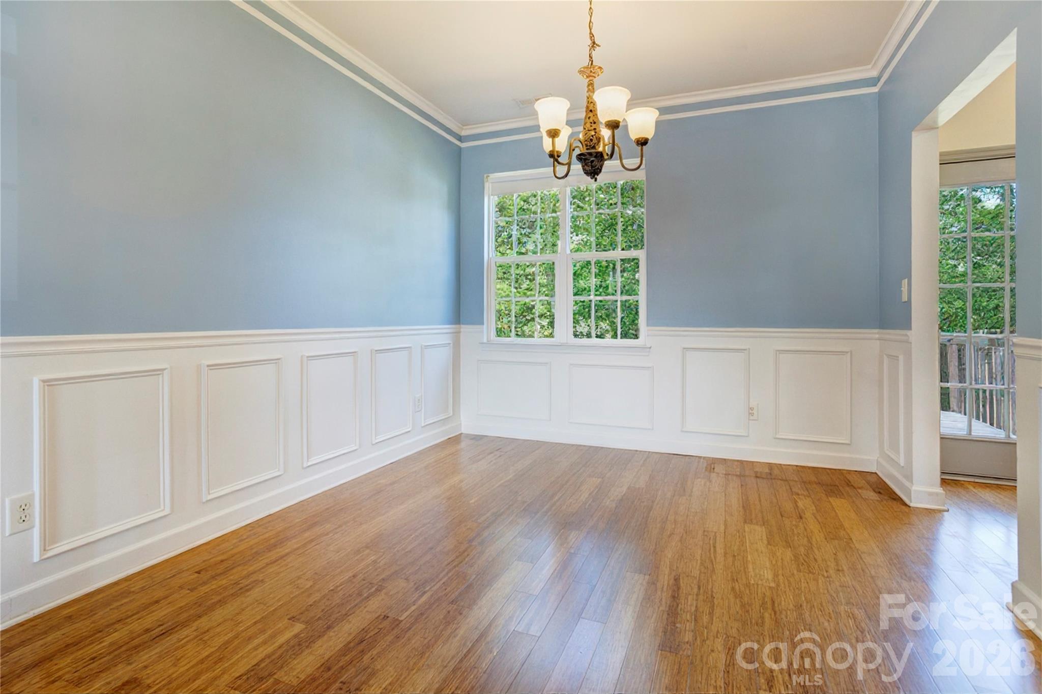 4296 Deacon Court Property Photo 7