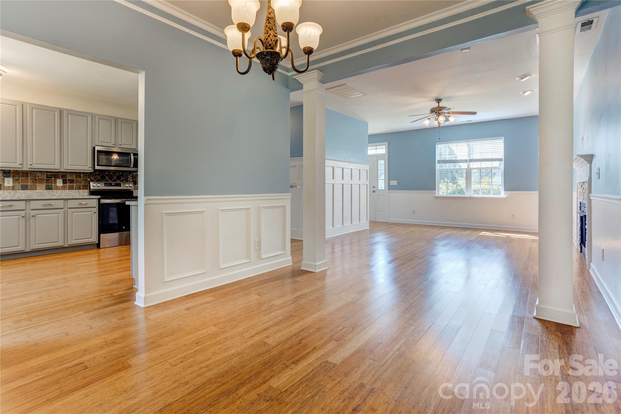4296 Deacon Court Property Photo 8