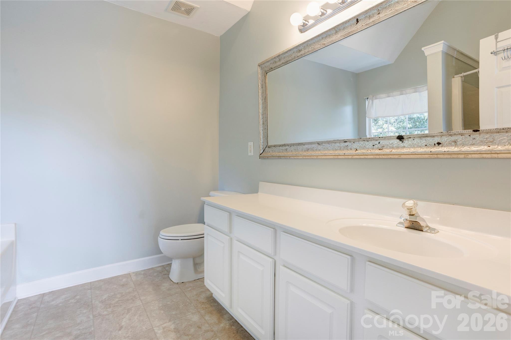 4296 Deacon Court Property Photo 15