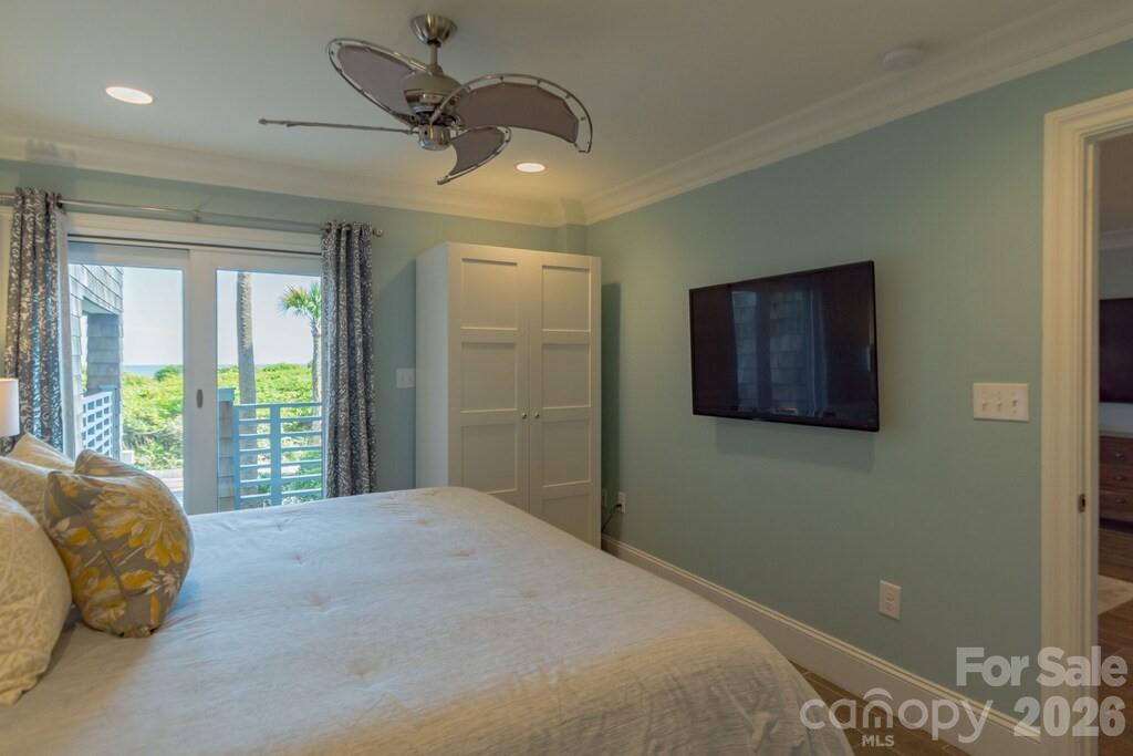 4413 Sea Forest Drive Property Photo 12