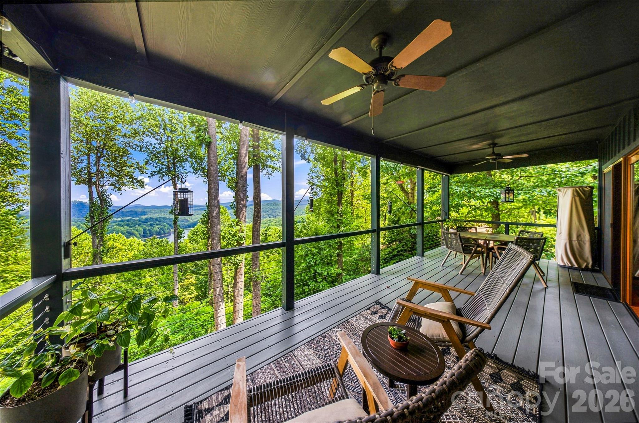 600 Tanglewood Lane Property Photo 1