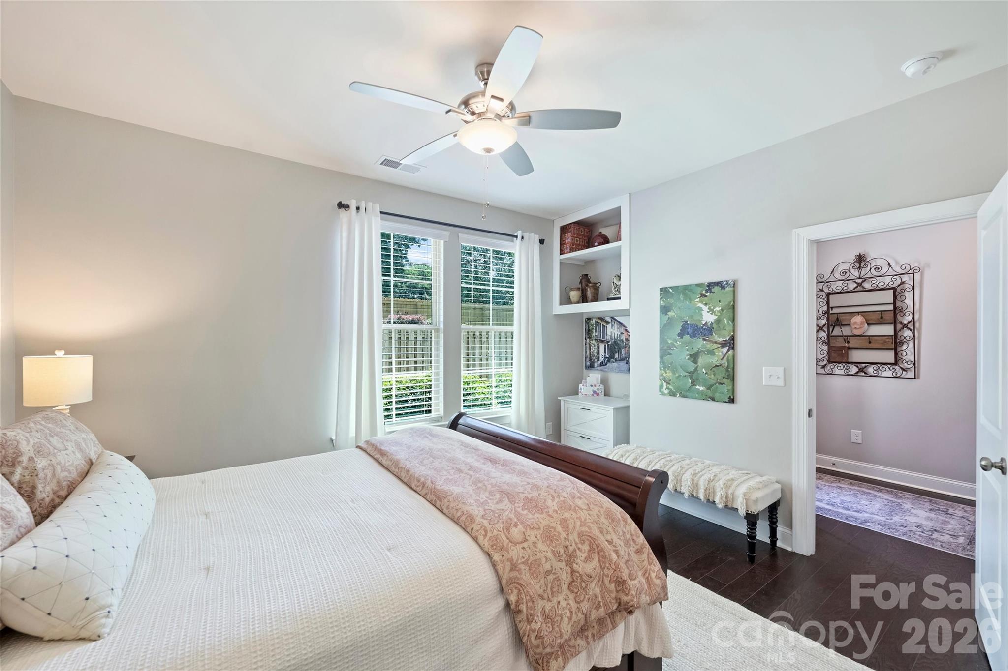 1125 Towns Hill Way Property Photo 6