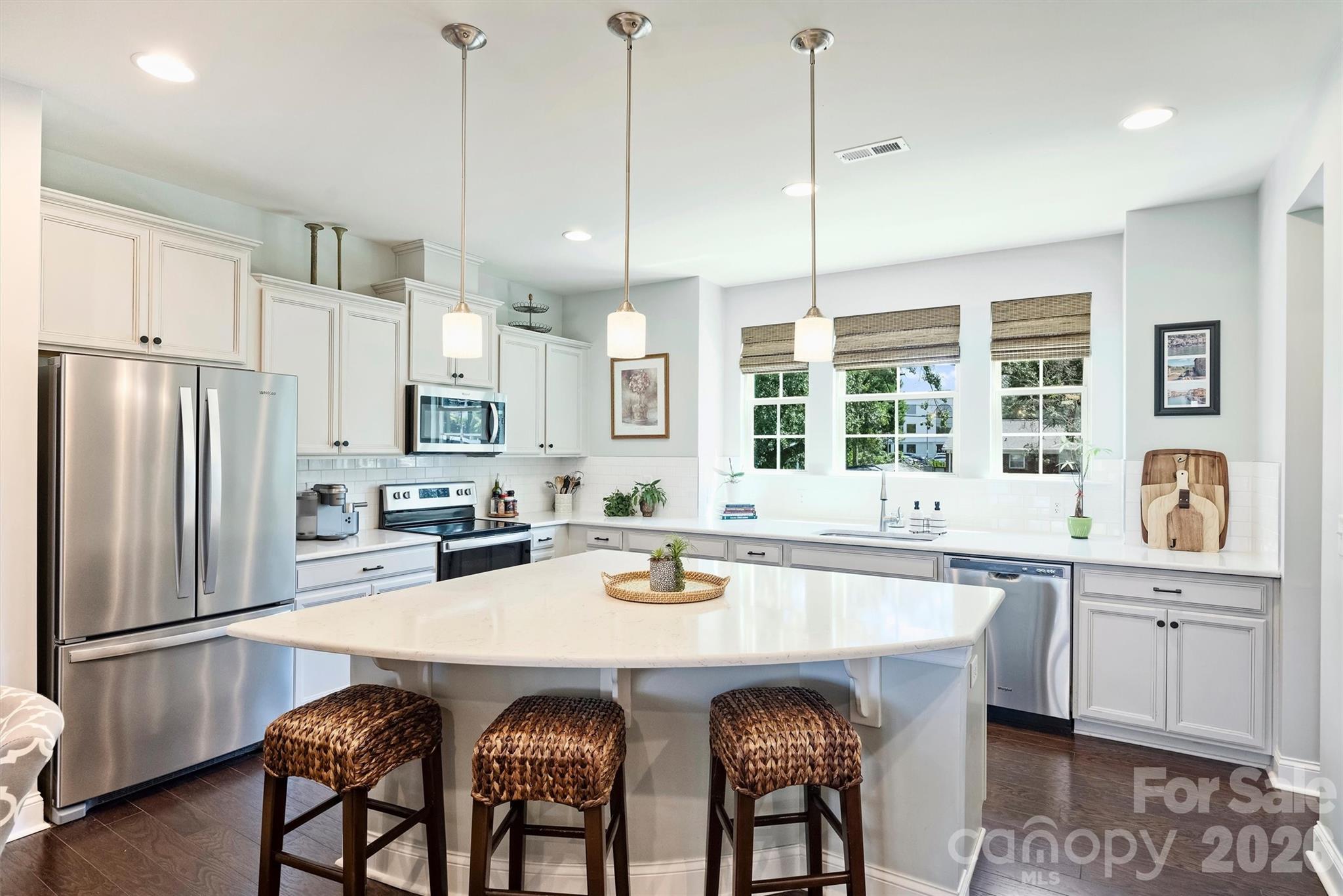 1125 Towns Hill Way Property Photo 11