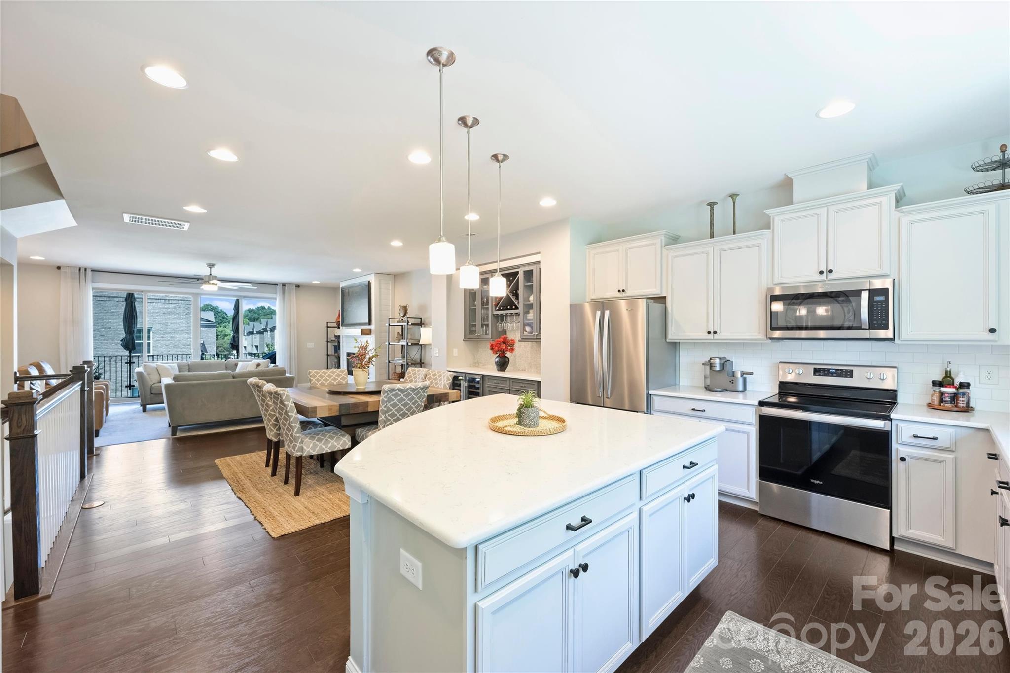 1125 Towns Hill Way Property Photo 13