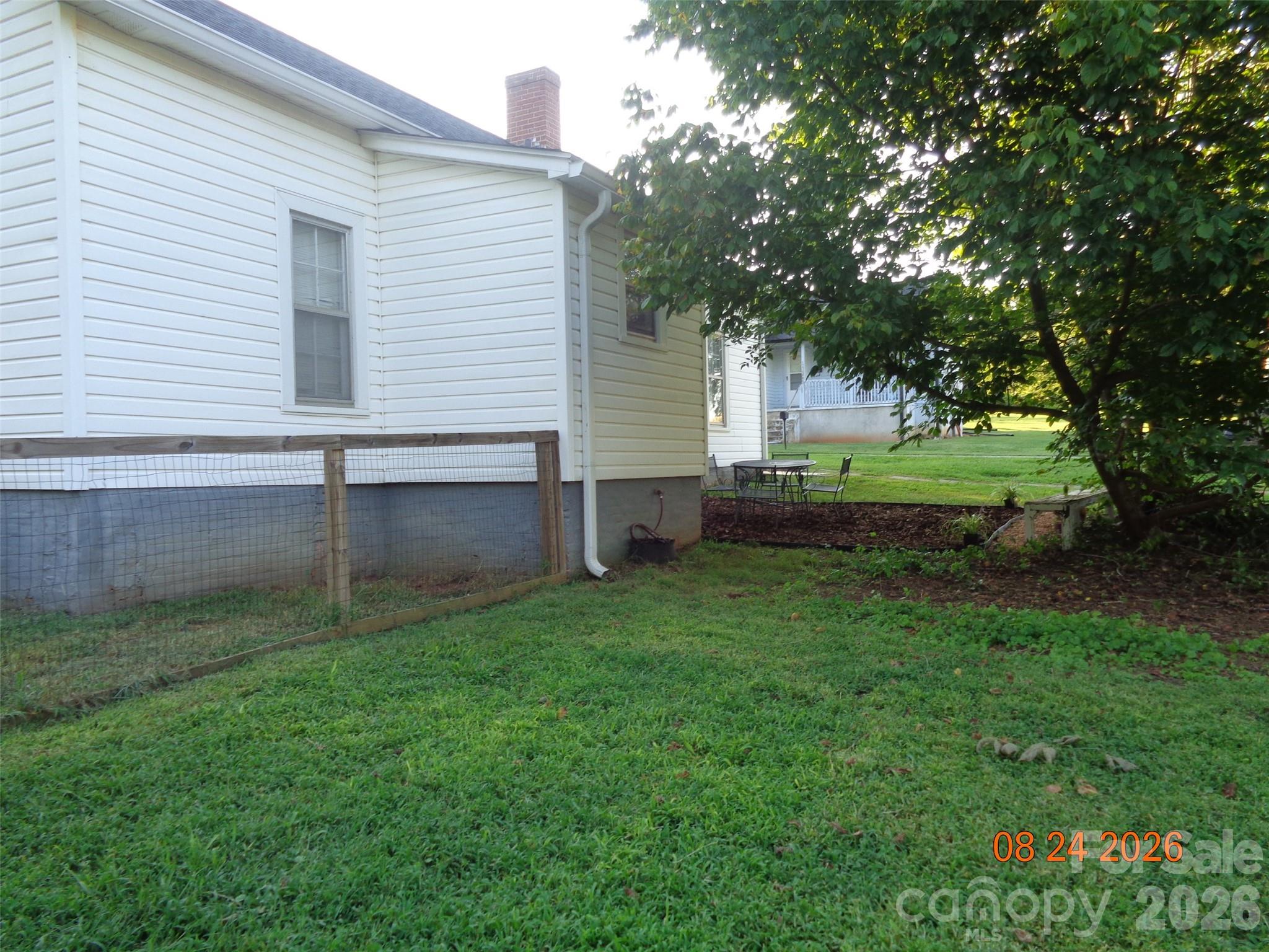 107 Bickett Street Property Photo 17