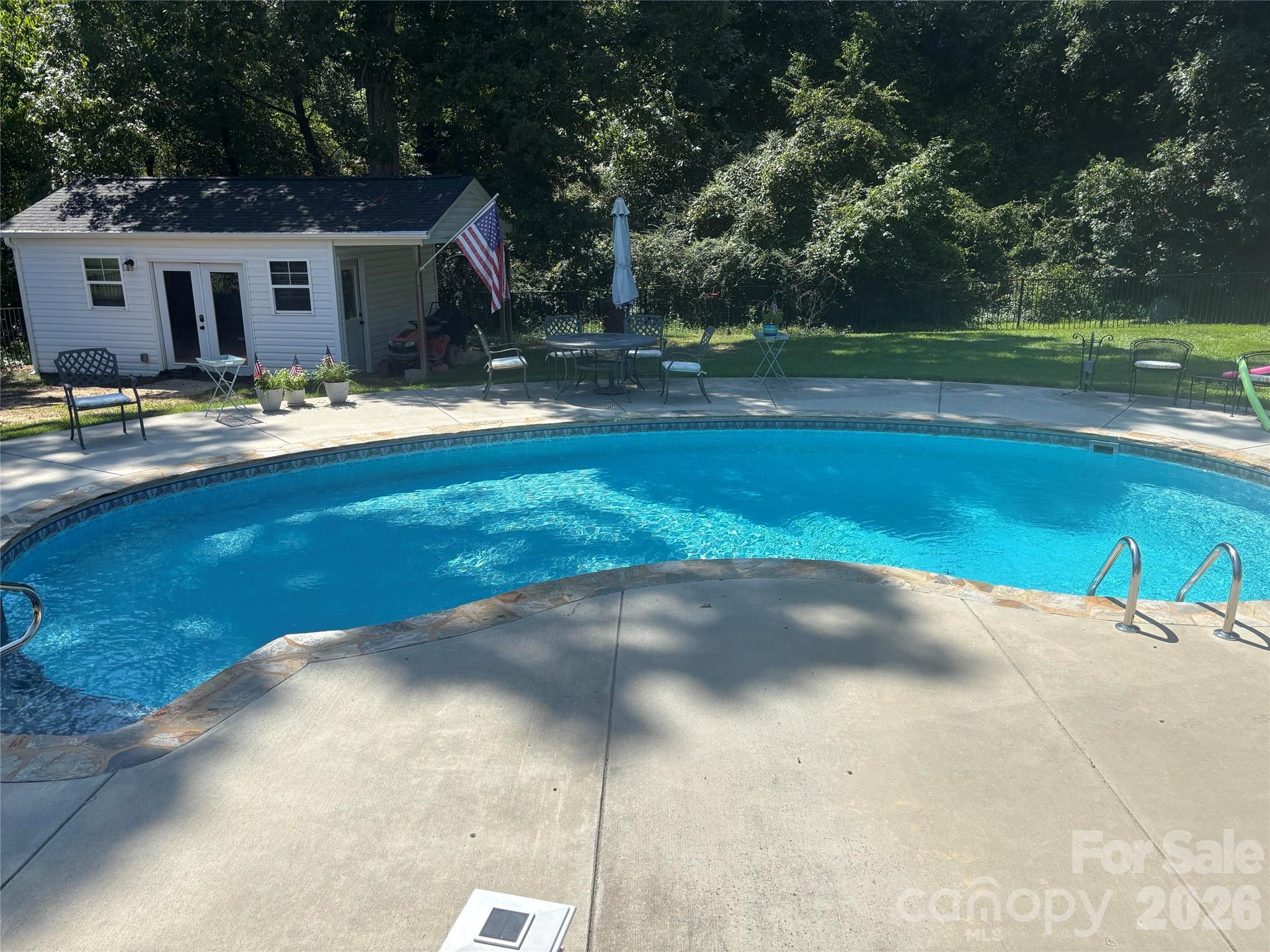 5100 Basswood Drive Property Photo 16